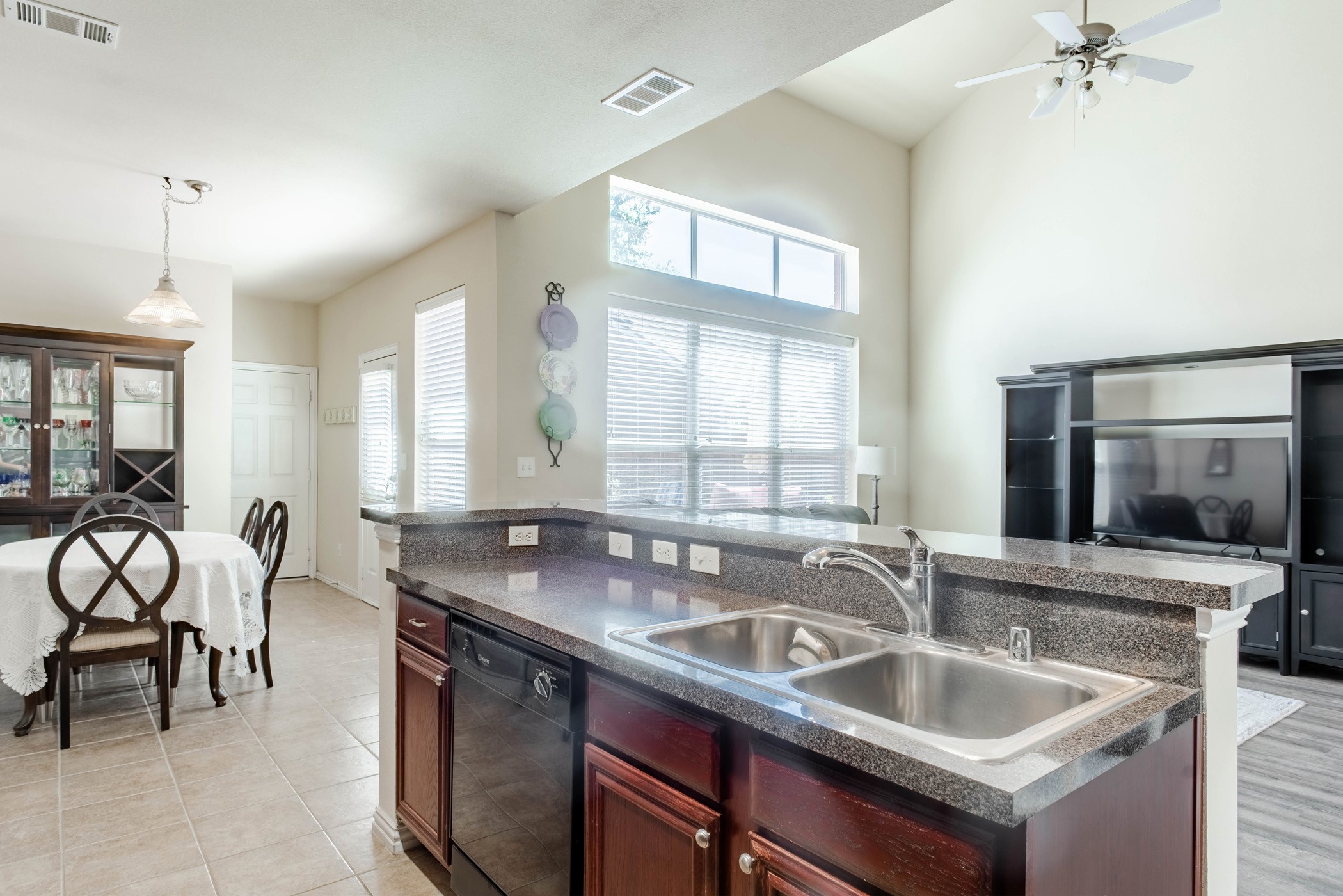8036 Mimosa Drive