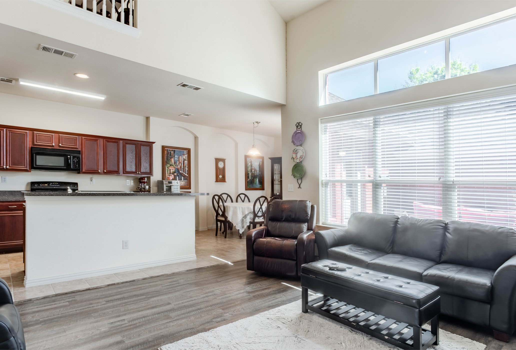 8036 Mimosa Drive