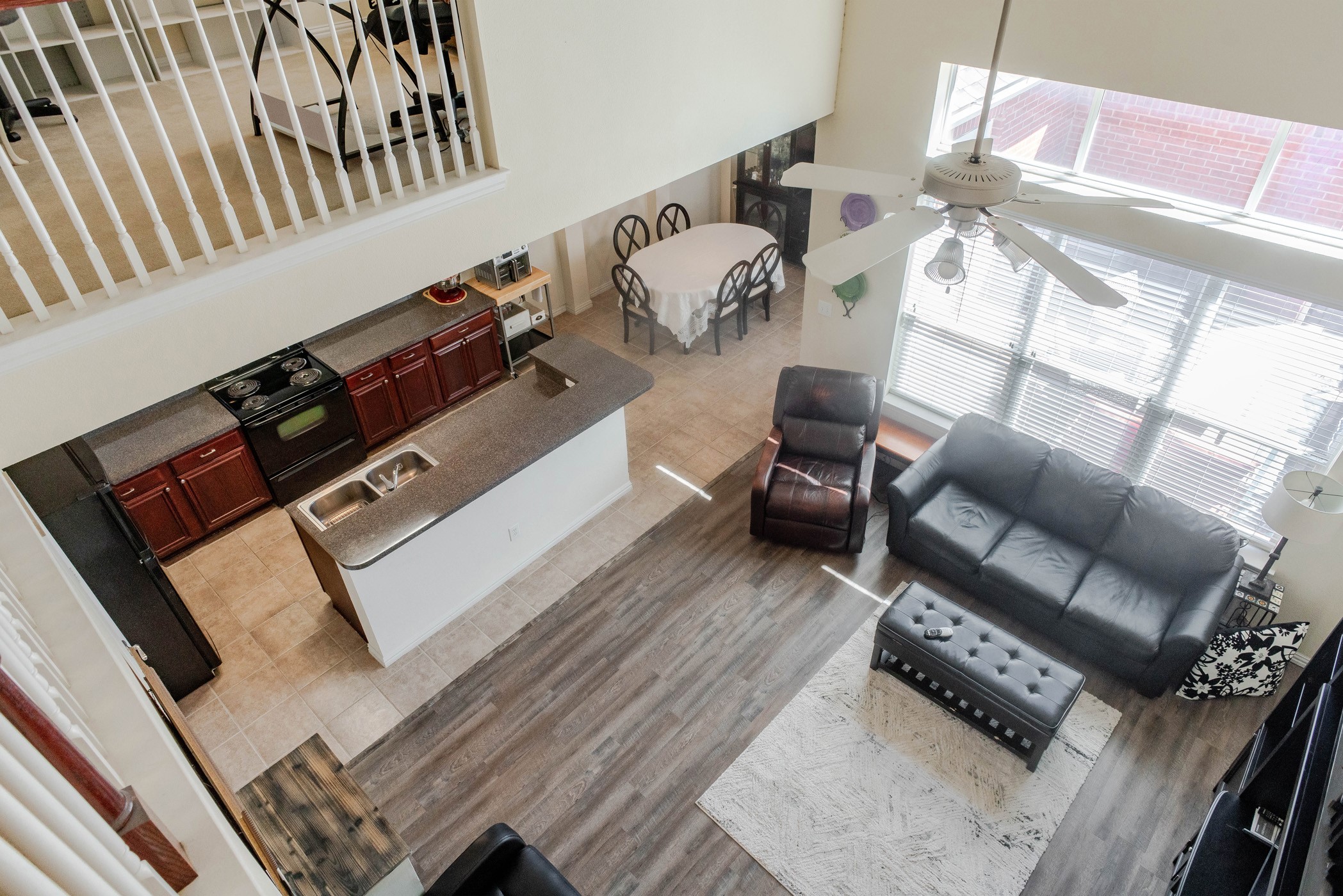 8036 Mimosa Drive