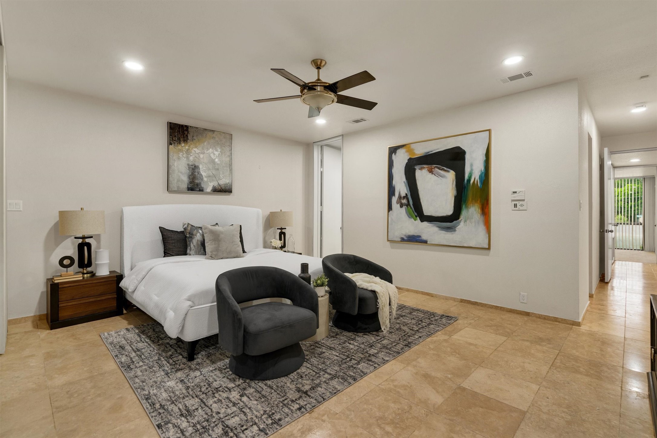 3855 Bellaire Drive S