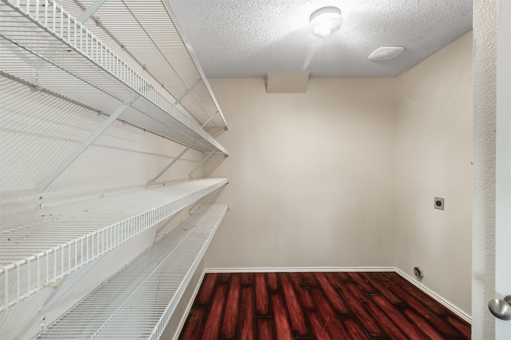 8114 Macgregor Drive