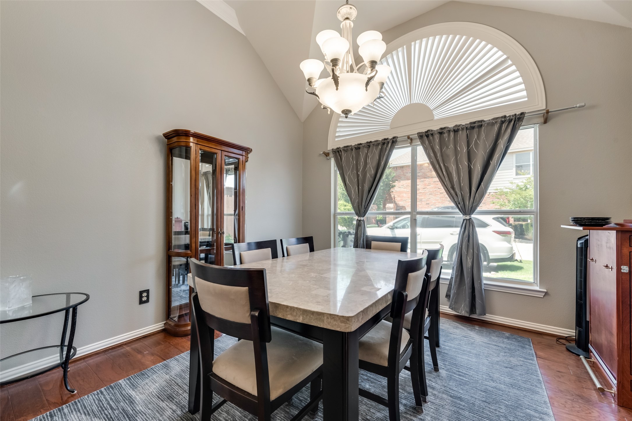 1018 Brentwood Drive