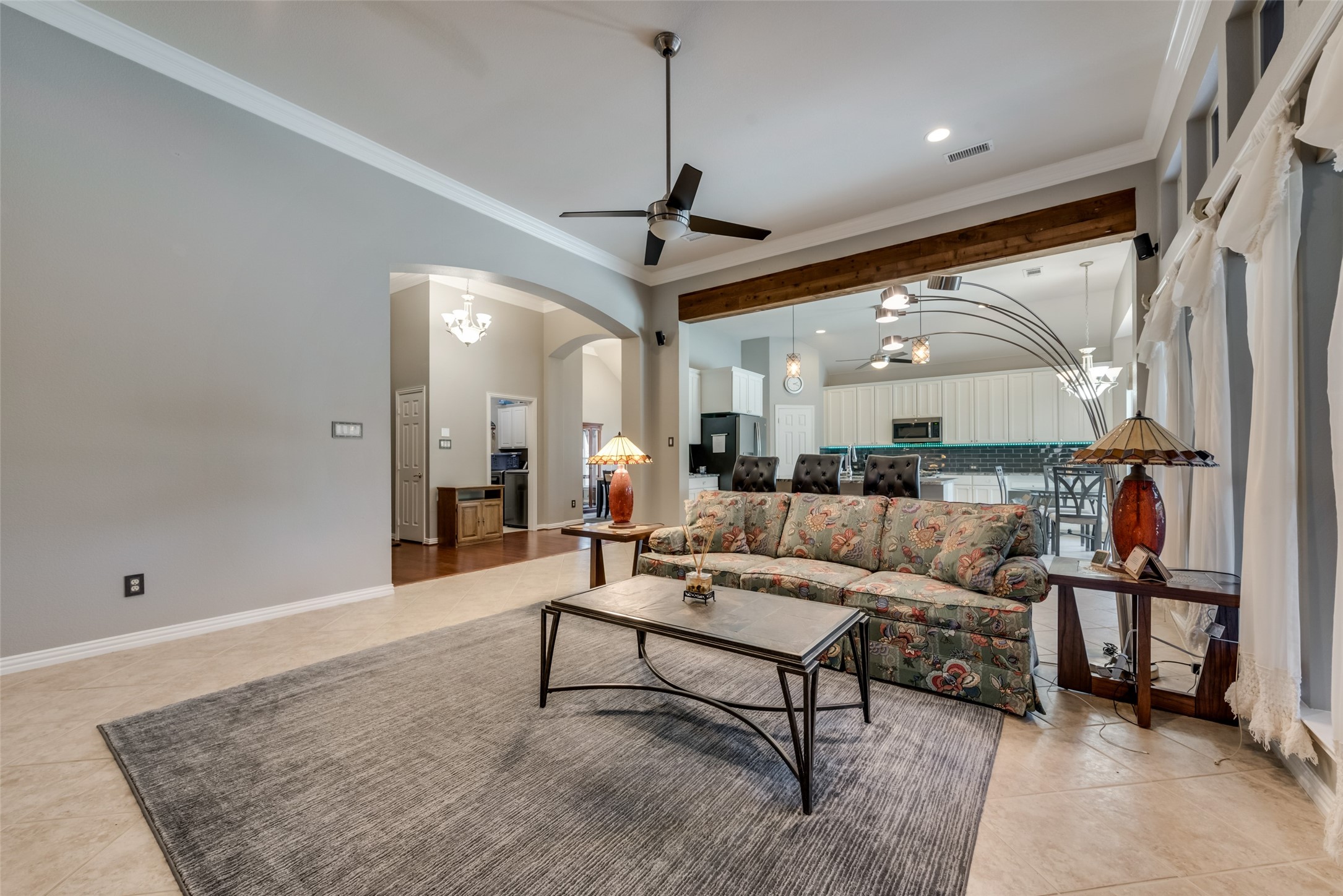 1018 Brentwood Drive