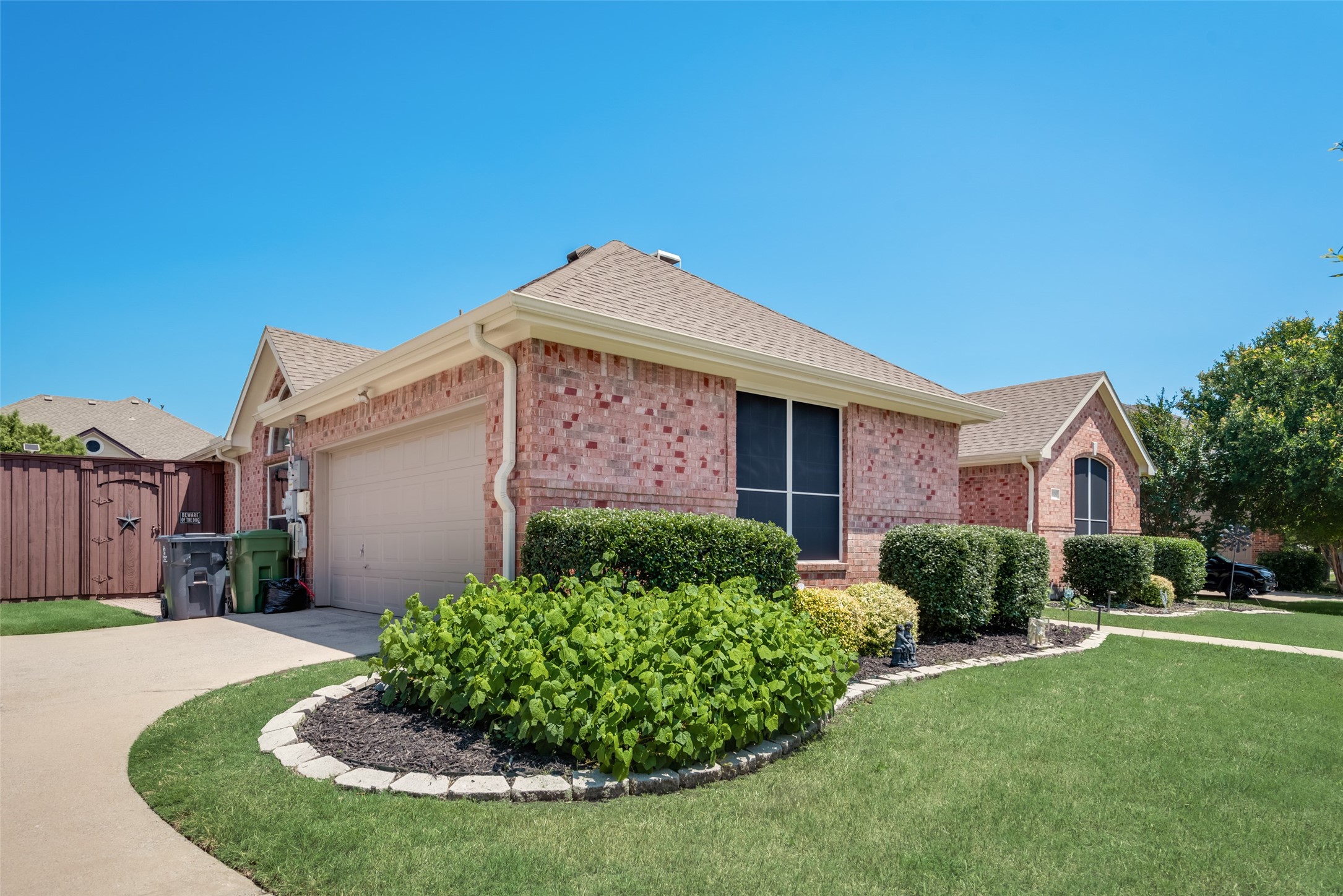 1018 Brentwood Drive