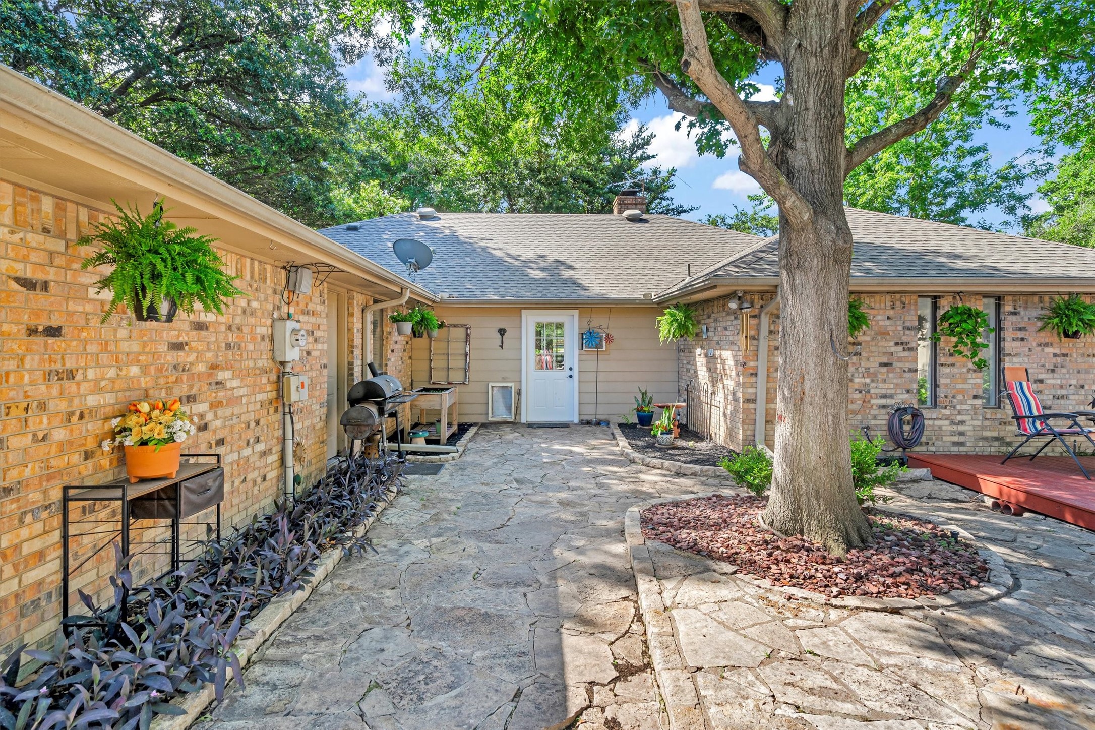 4400 French Lake Drive