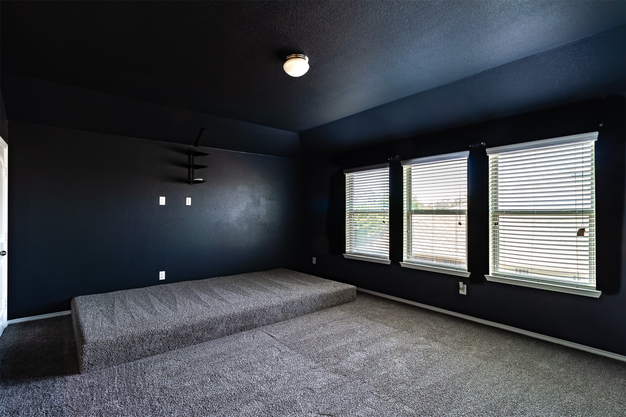 357 Pin Cushion Trail