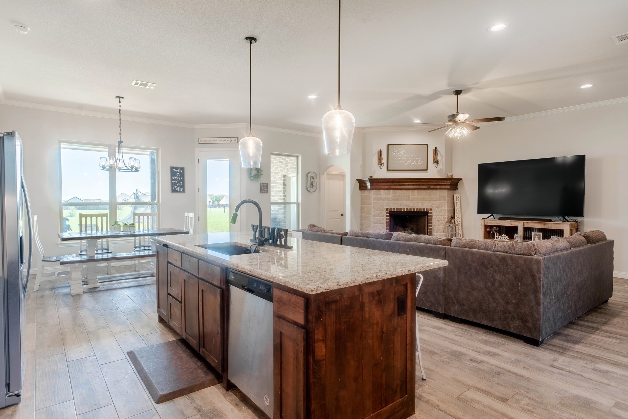 265 County Road 1105