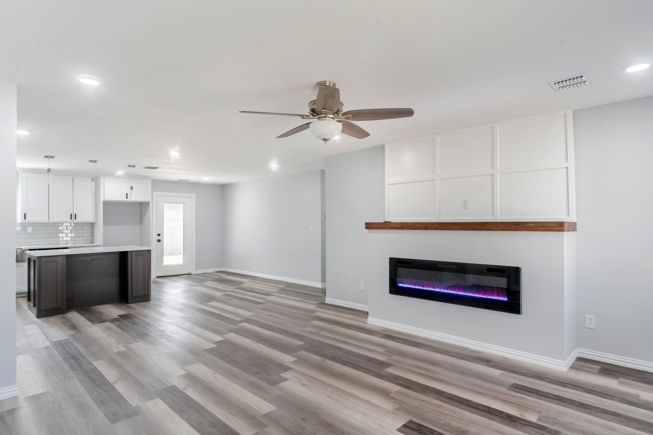 3719 Washington Trail