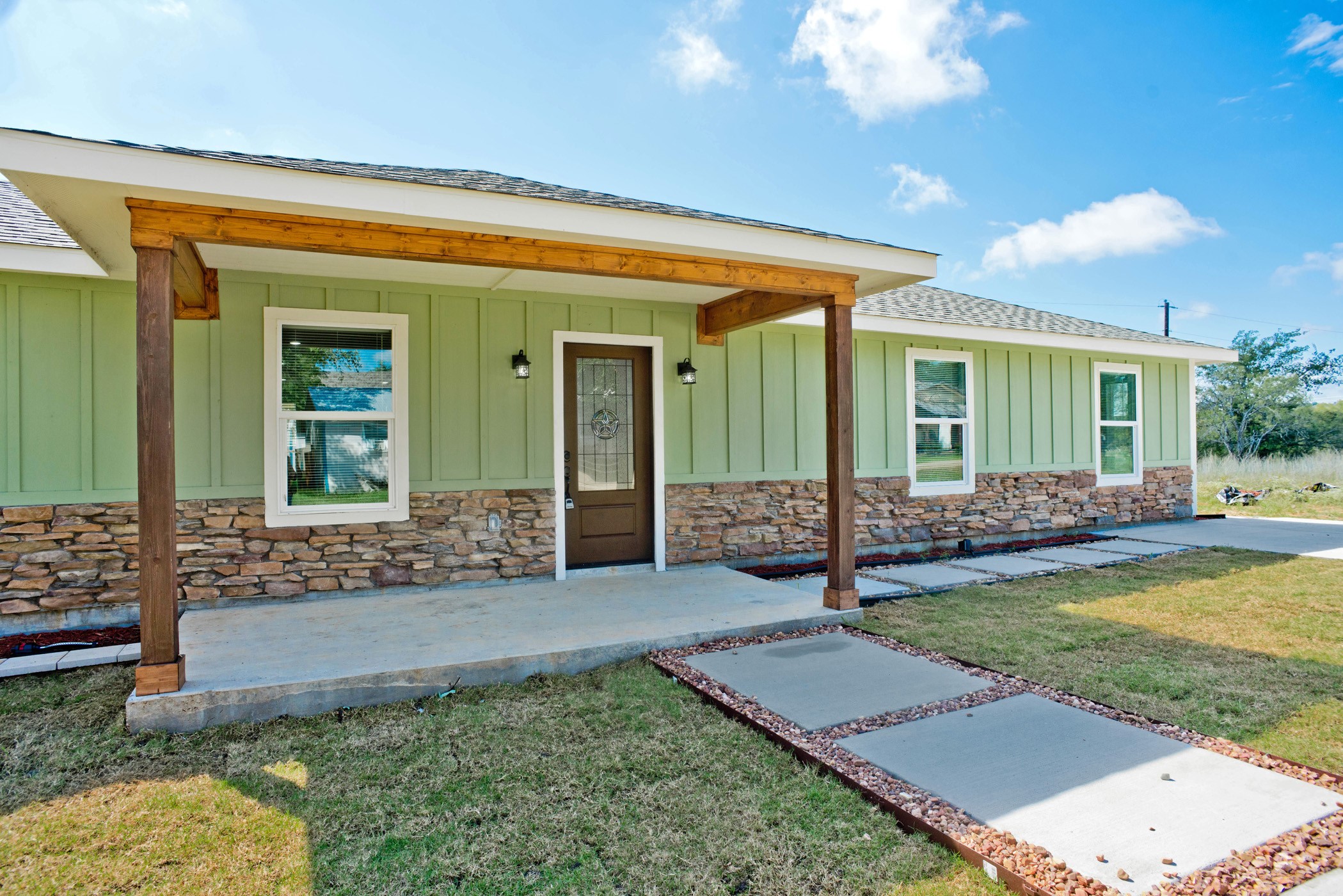 3719 Washington Trail