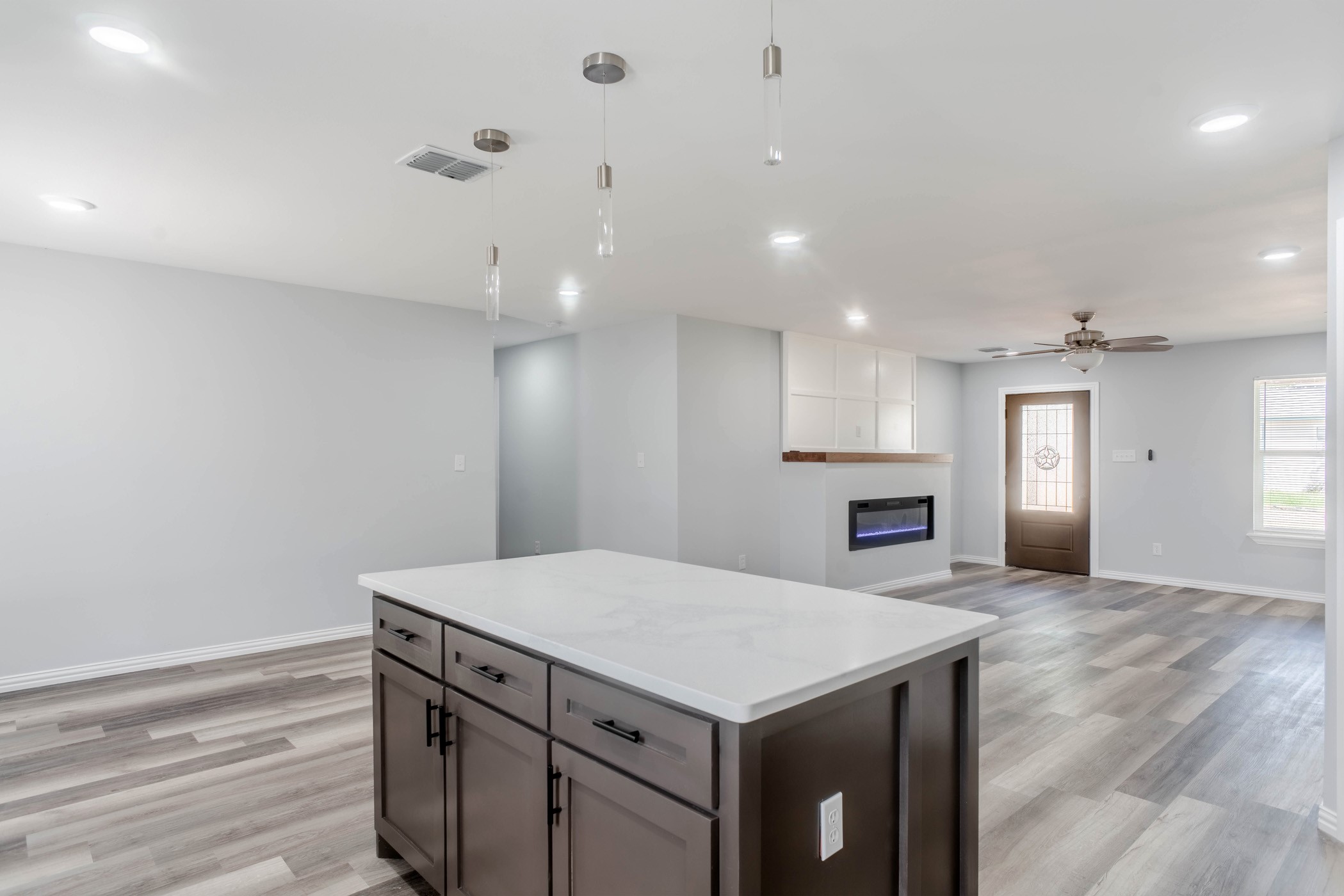 3719 Washington Trail