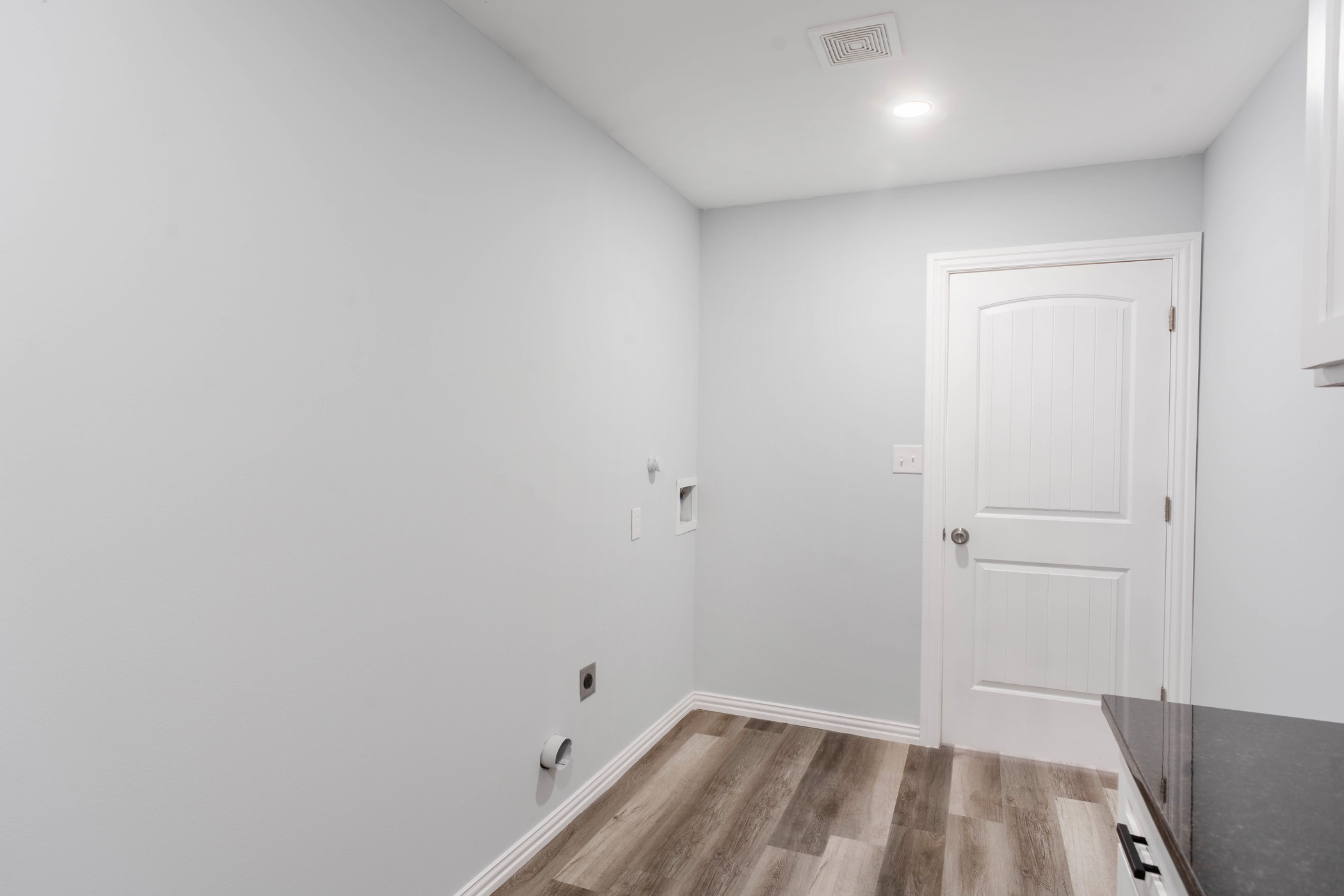 3719 Washington Trail