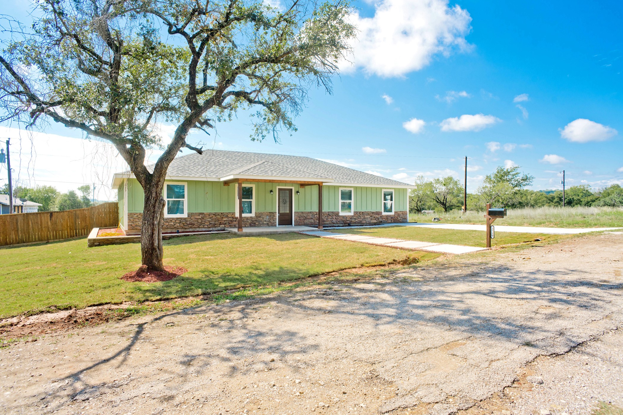 3719 Washington Trail