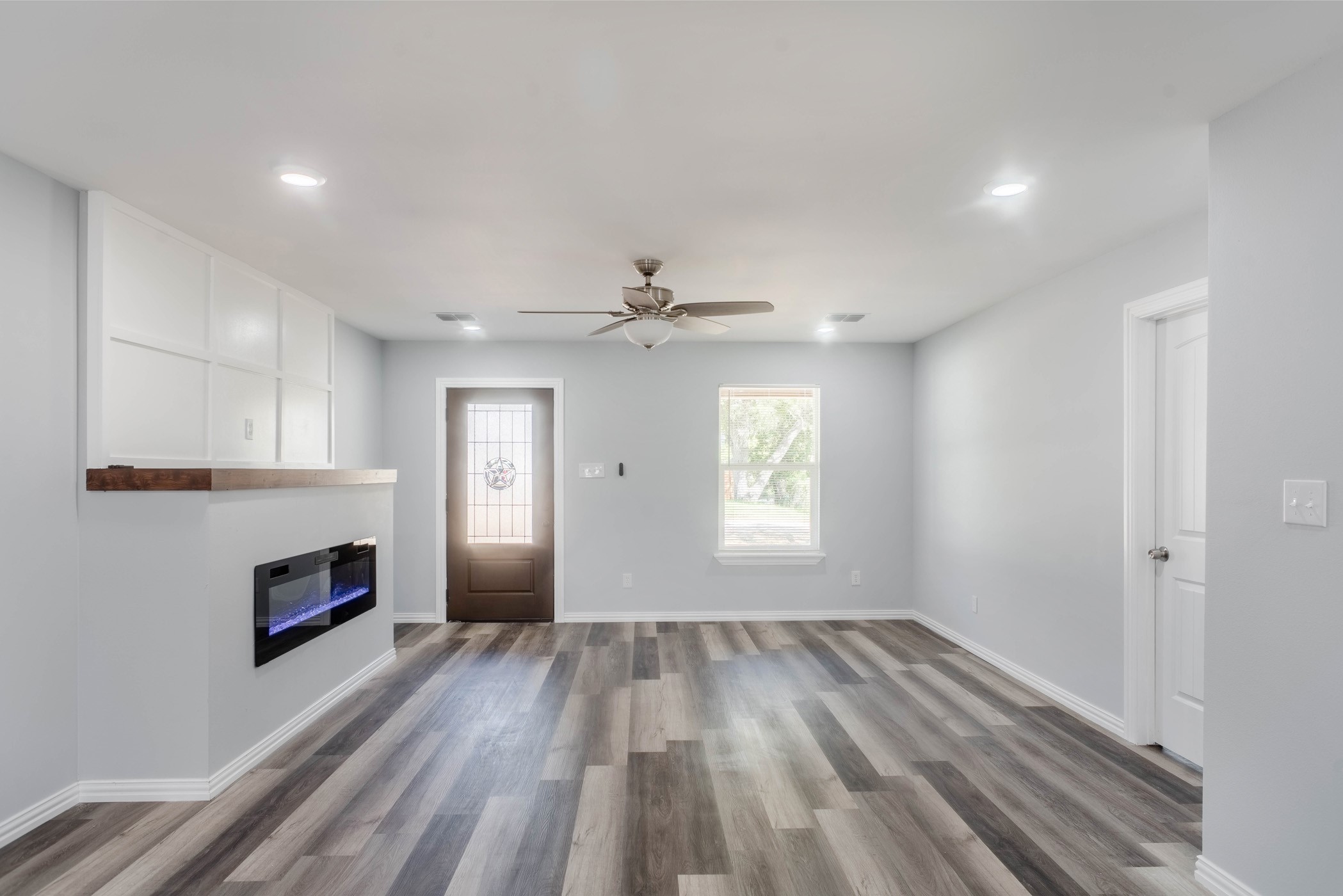 3719 Washington Trail