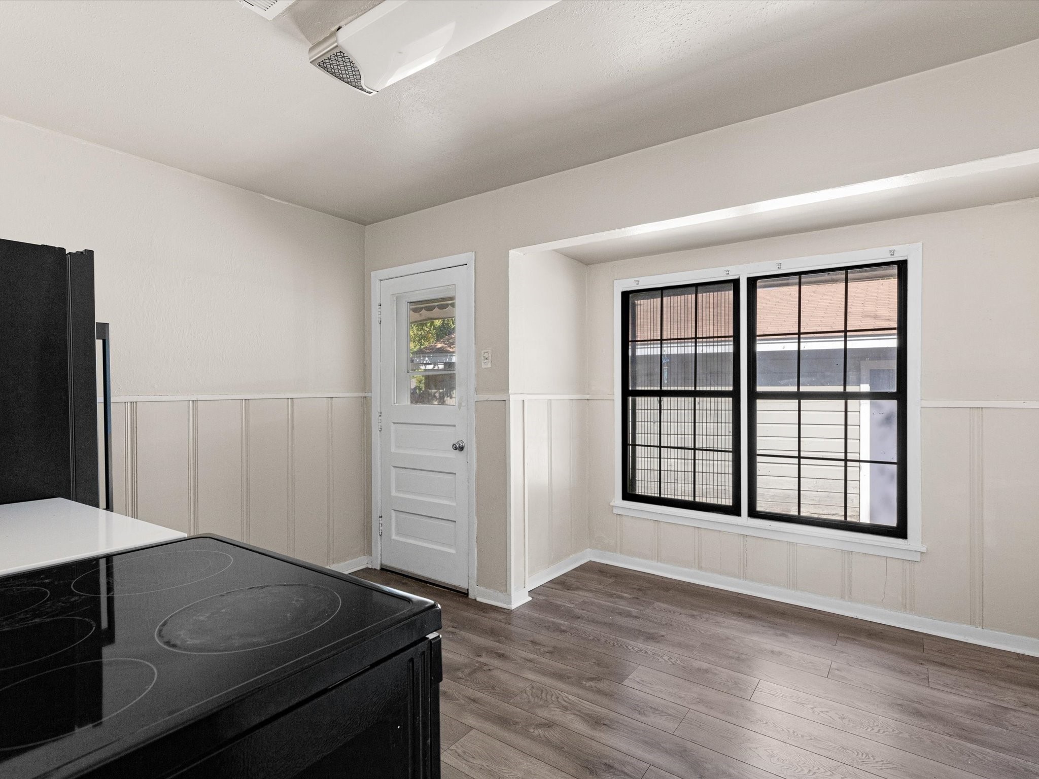 3116 Wesley Street