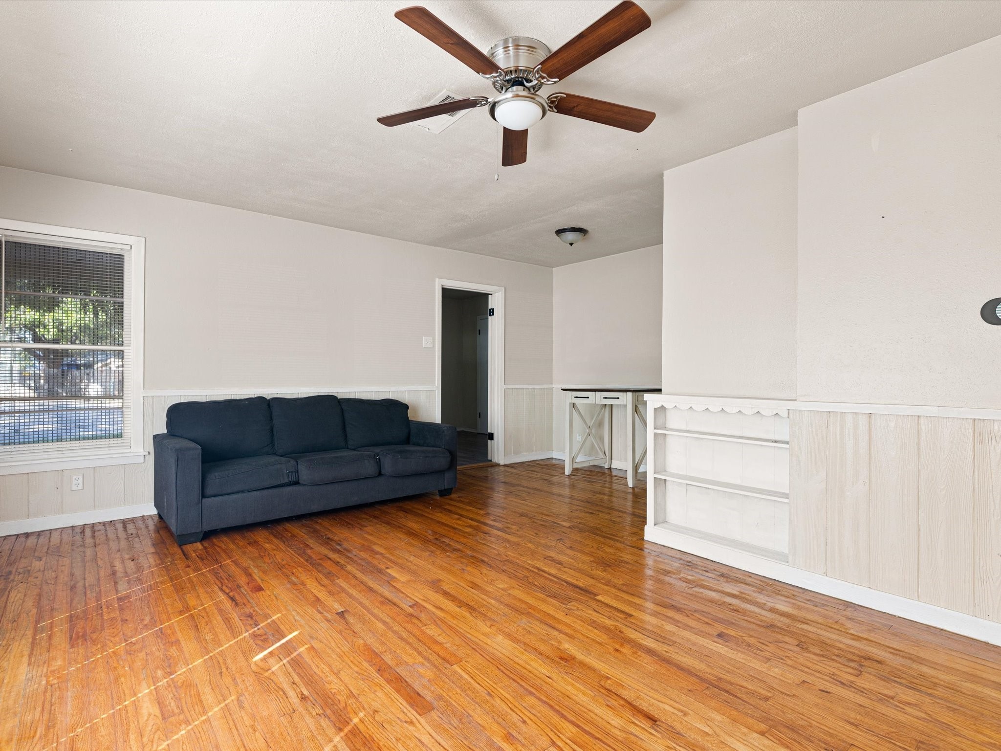 3116 Wesley Street