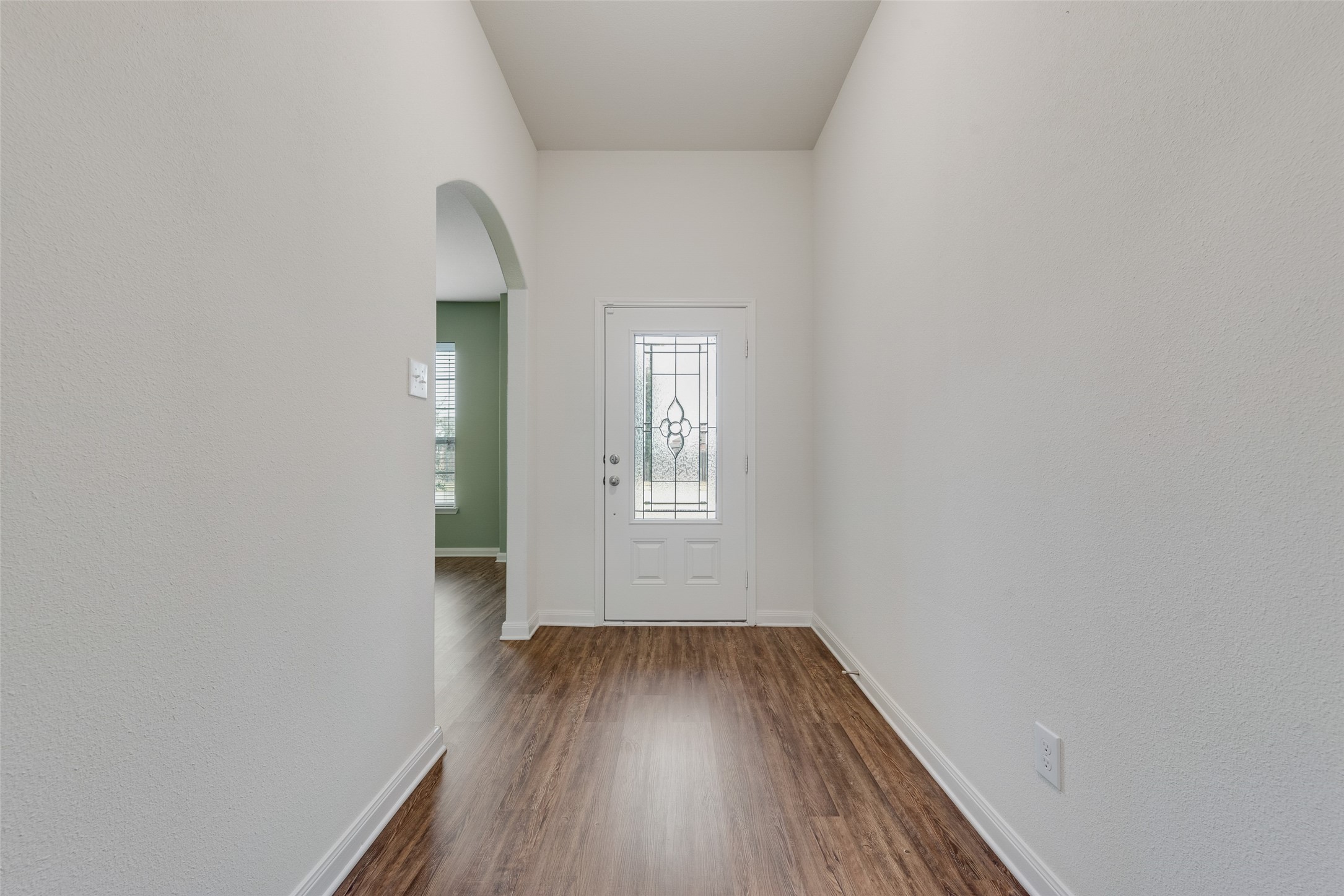 1825 Golden Gate Drive
