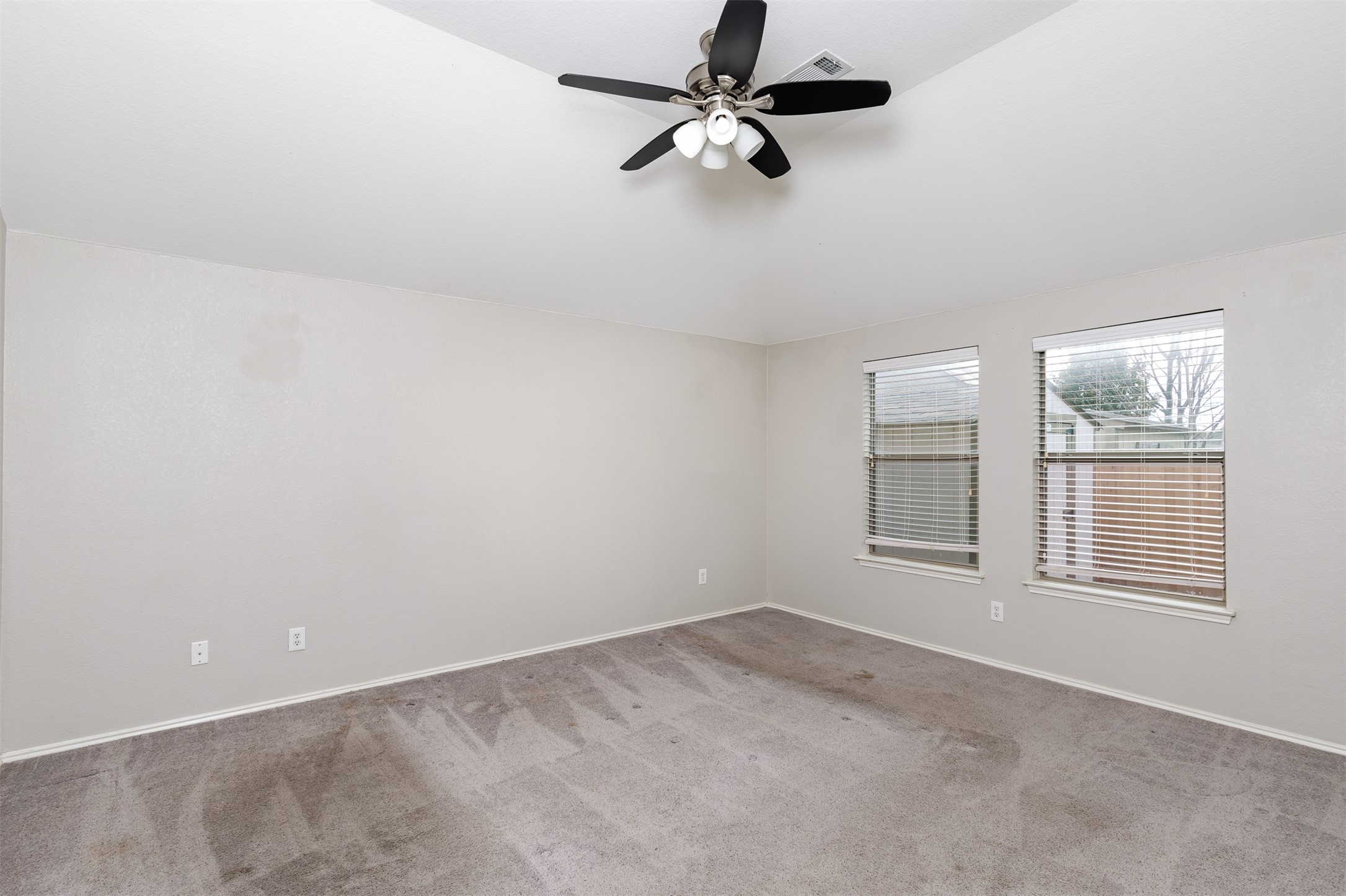 433 Foxcraft Drive