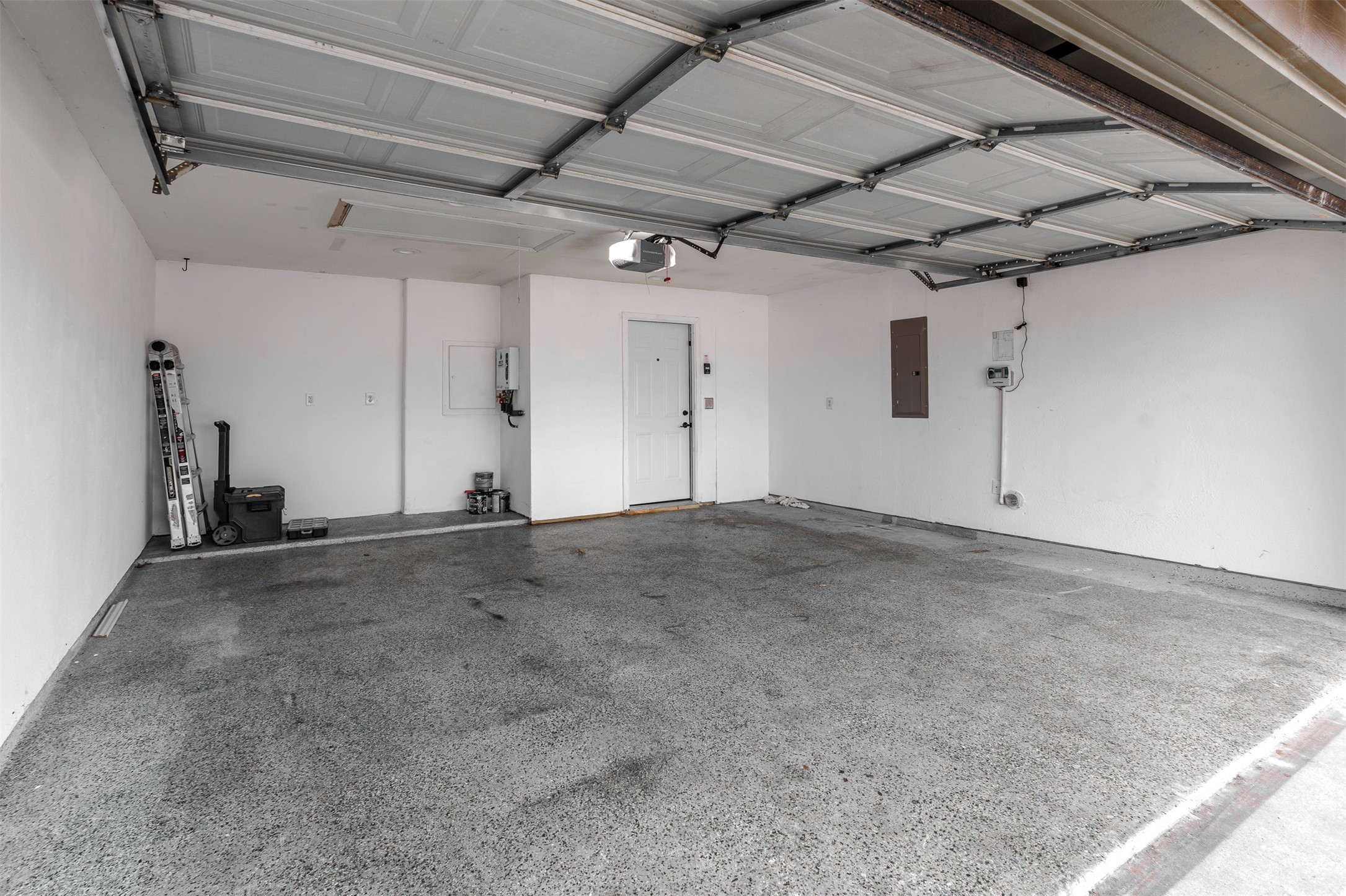 433 Foxcraft Drive