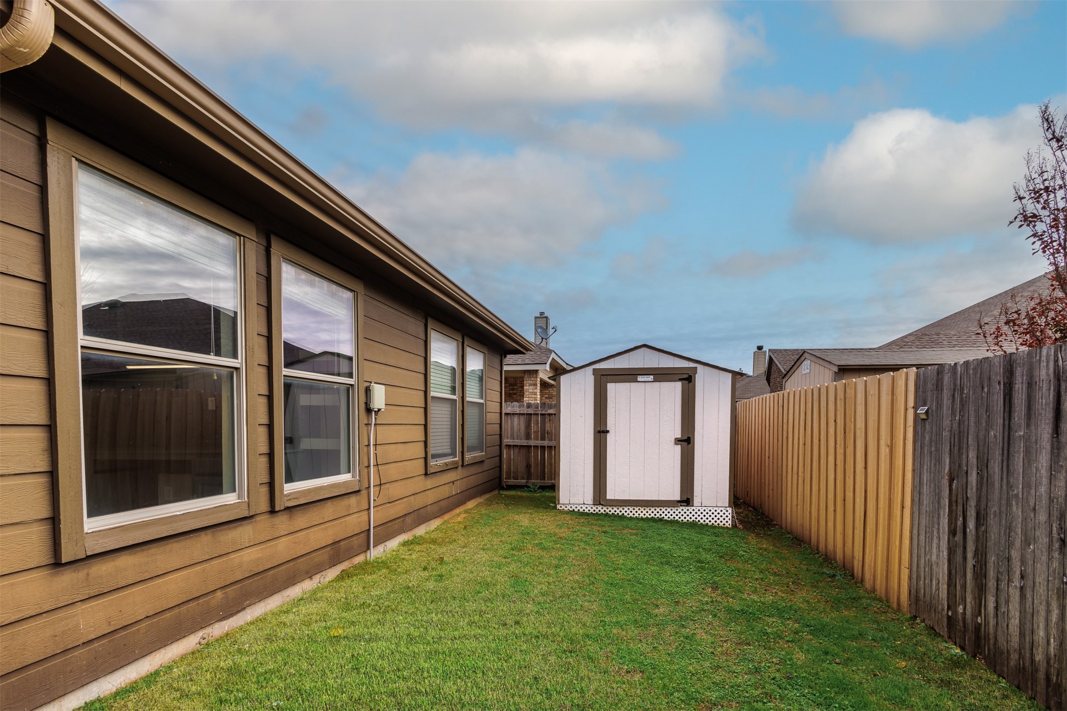433 Foxcraft Drive