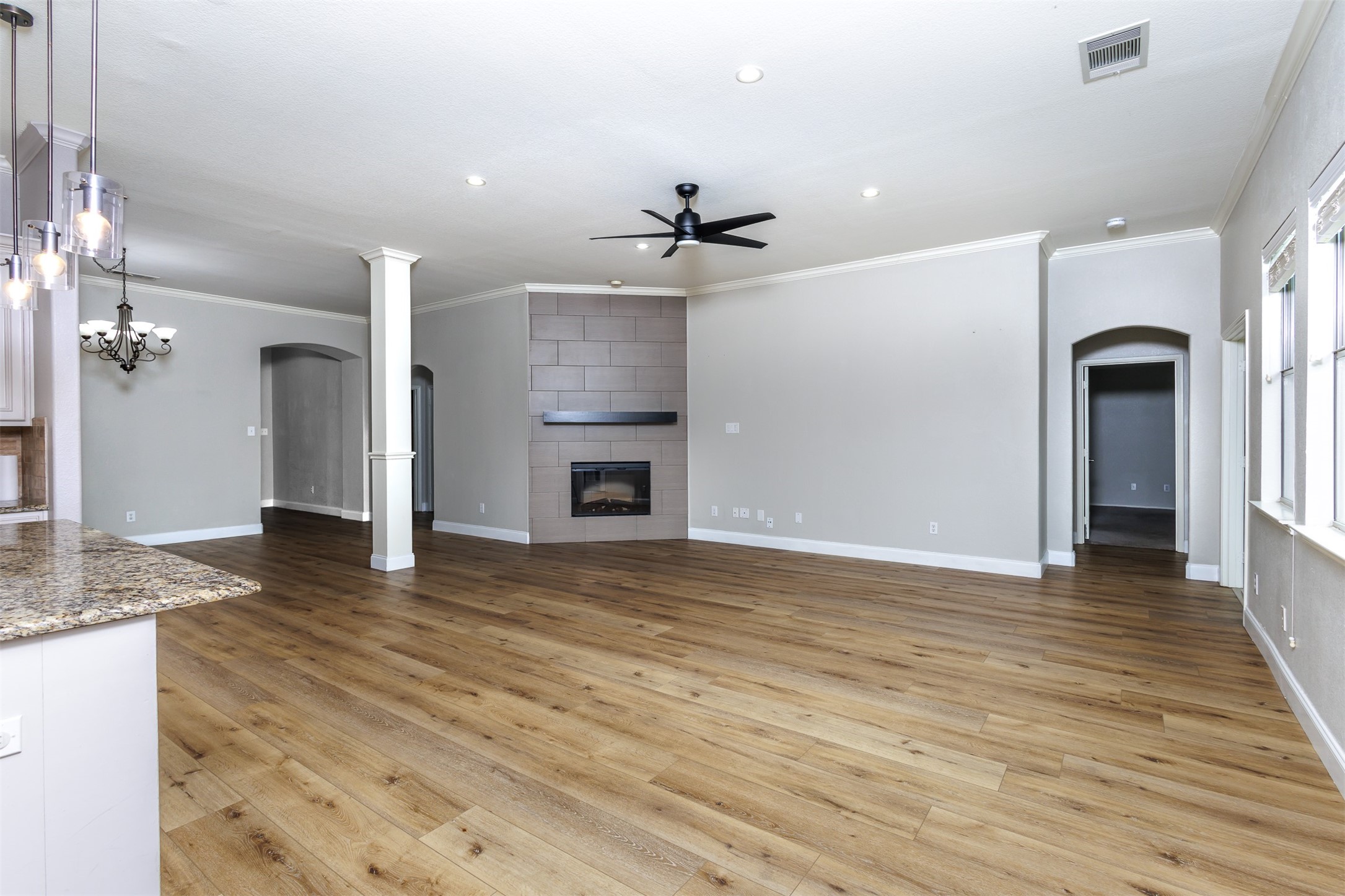 433 Foxcraft Drive