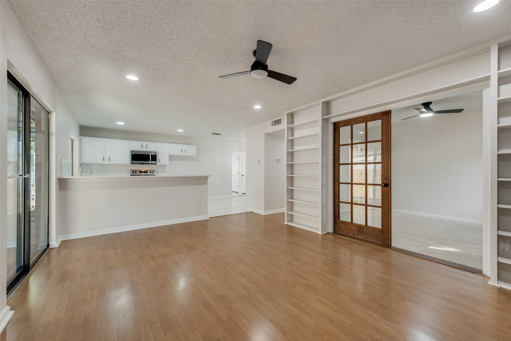 3212 Redwood Street