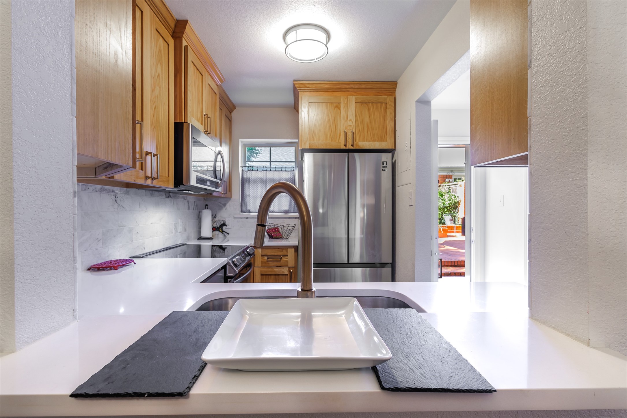 1389 Roaring Springs Road