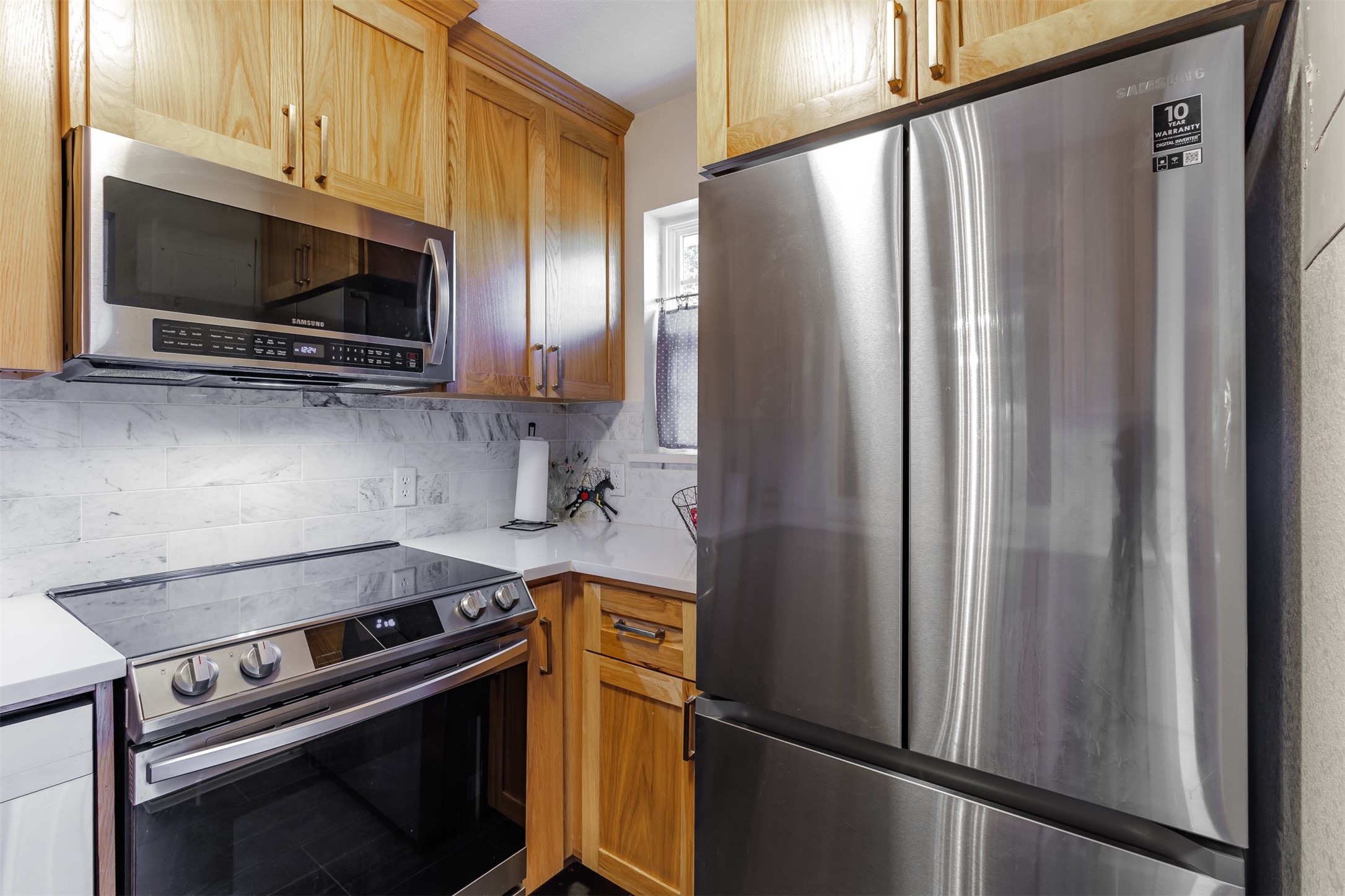 1389 Roaring Springs Road