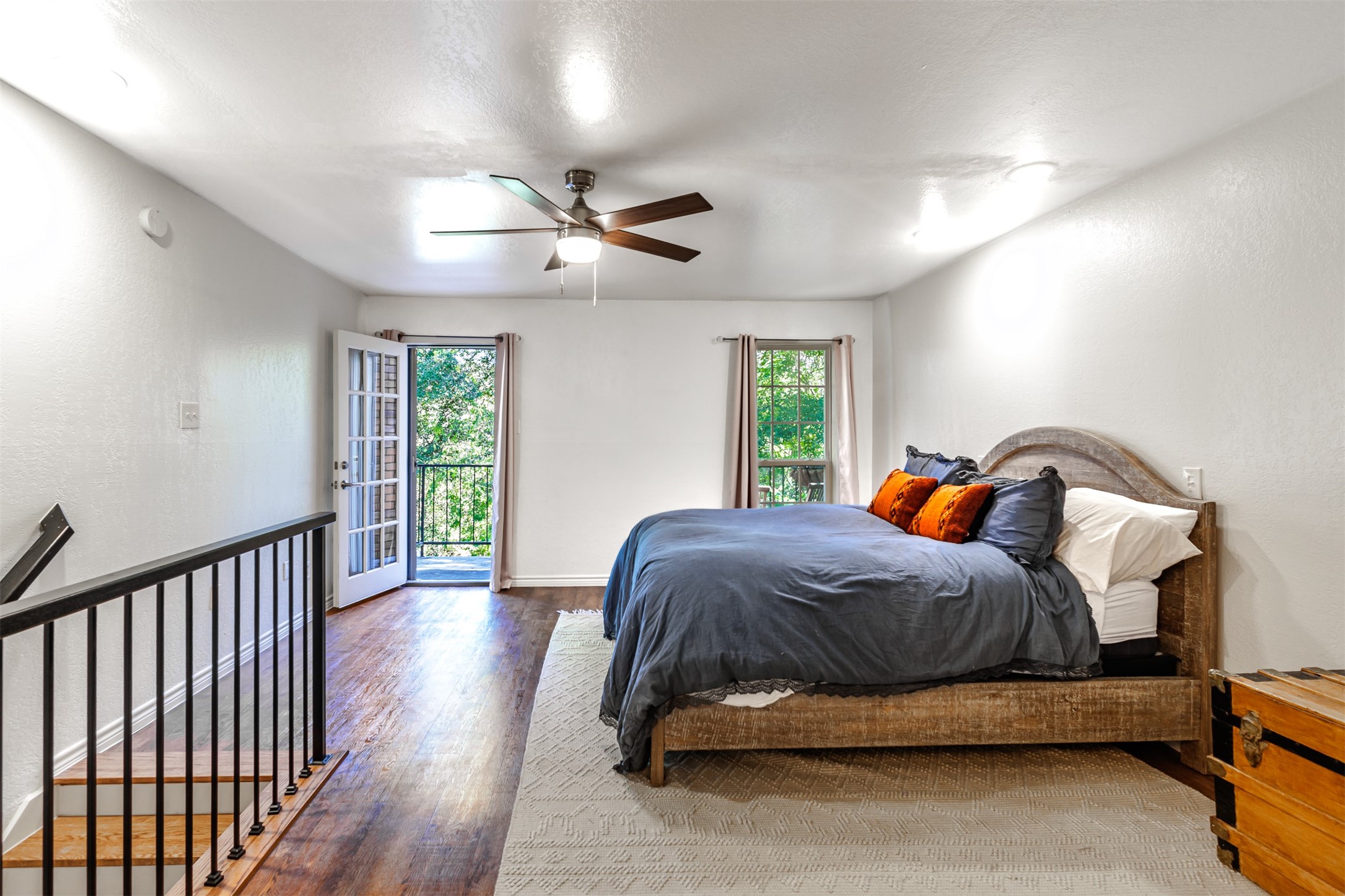 1389 Roaring Springs Road