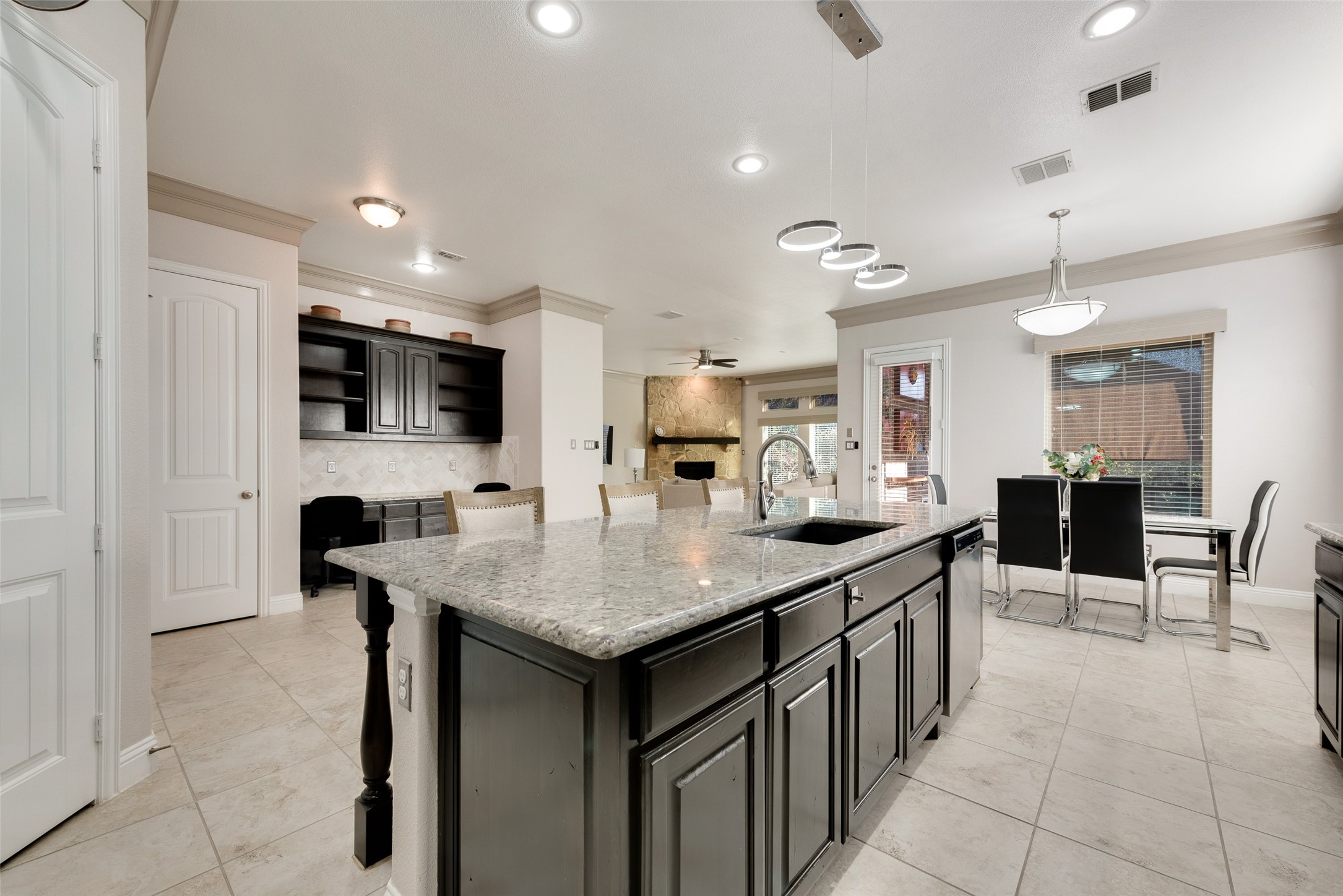 504 Turnstone Drive