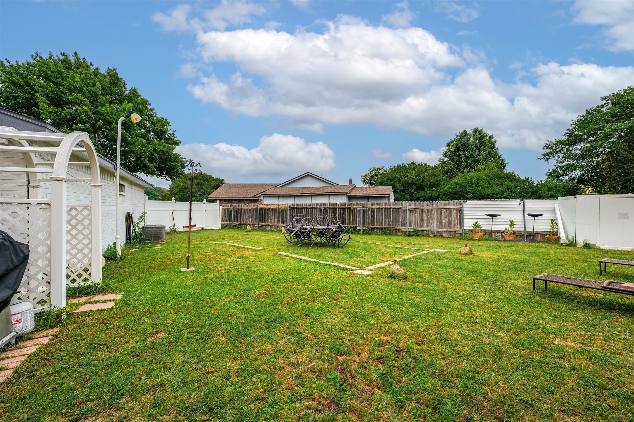 3029 Meadow Creek Court