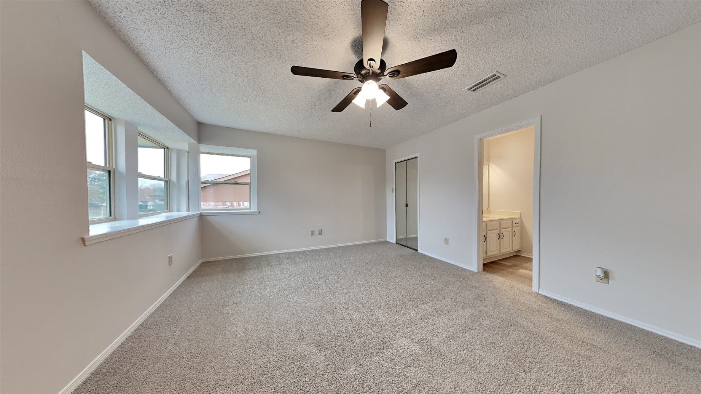 3213 Mahan Circle