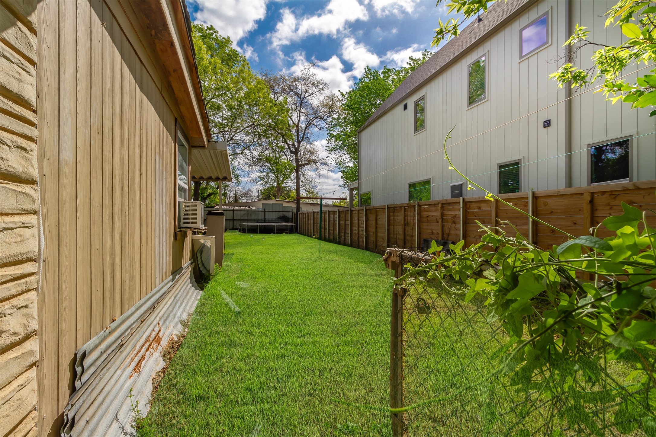 417 Athenia Drive