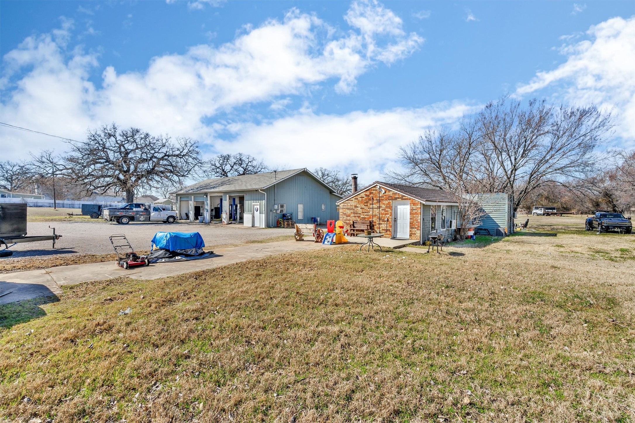 6821 Smithfield Road