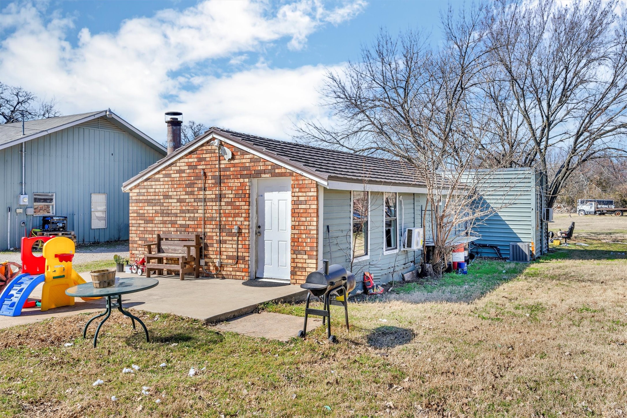 6821 Smithfield Road