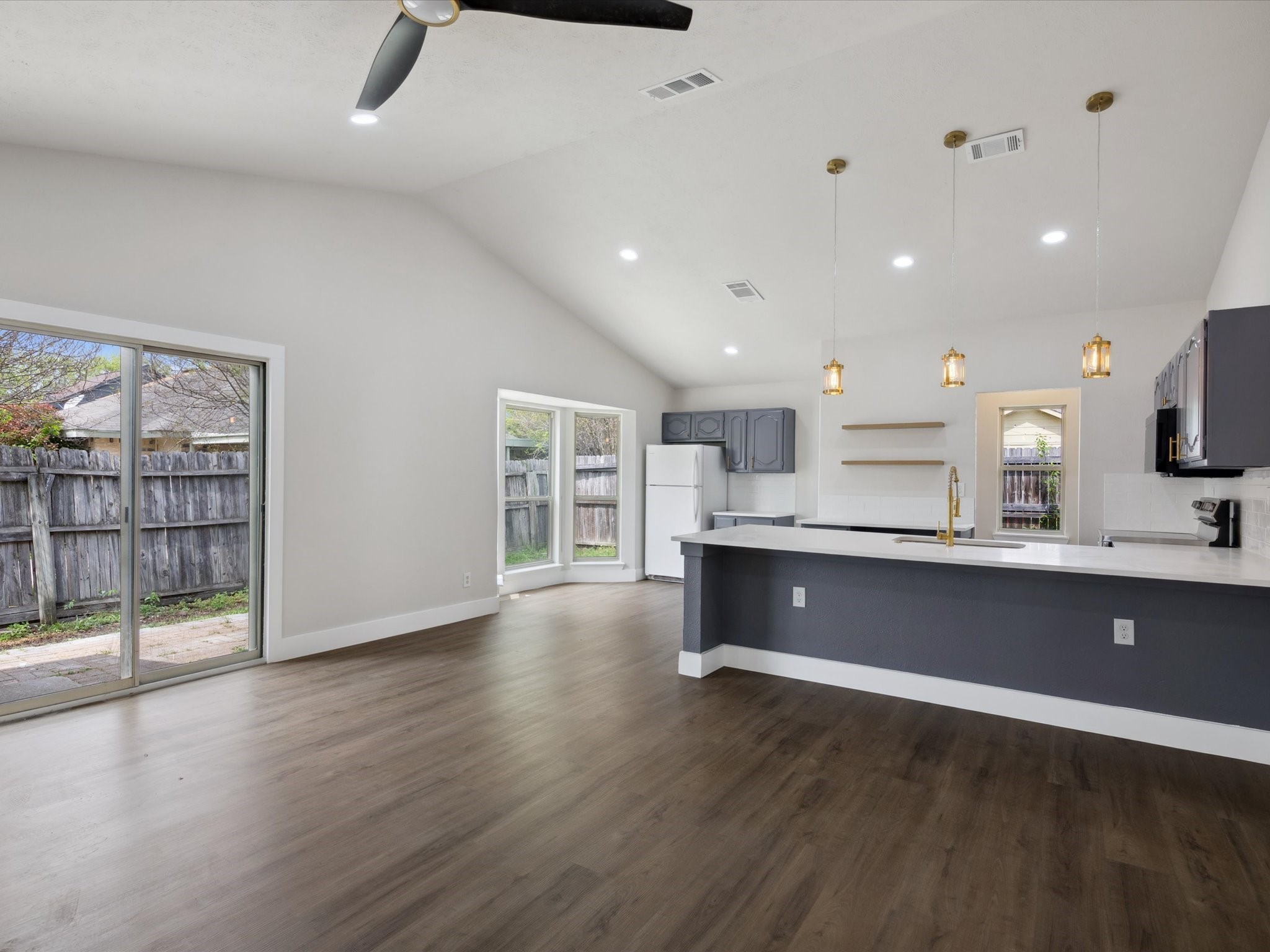 6737 Dandelion Drive