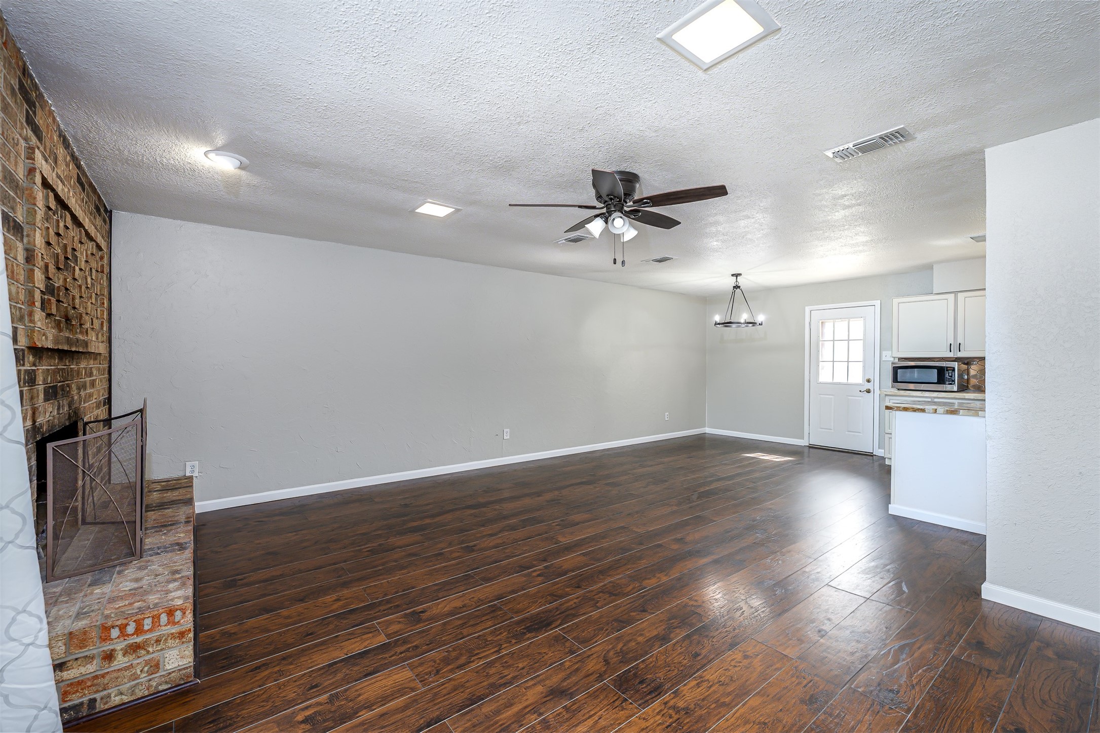 7008 Natchez Court
