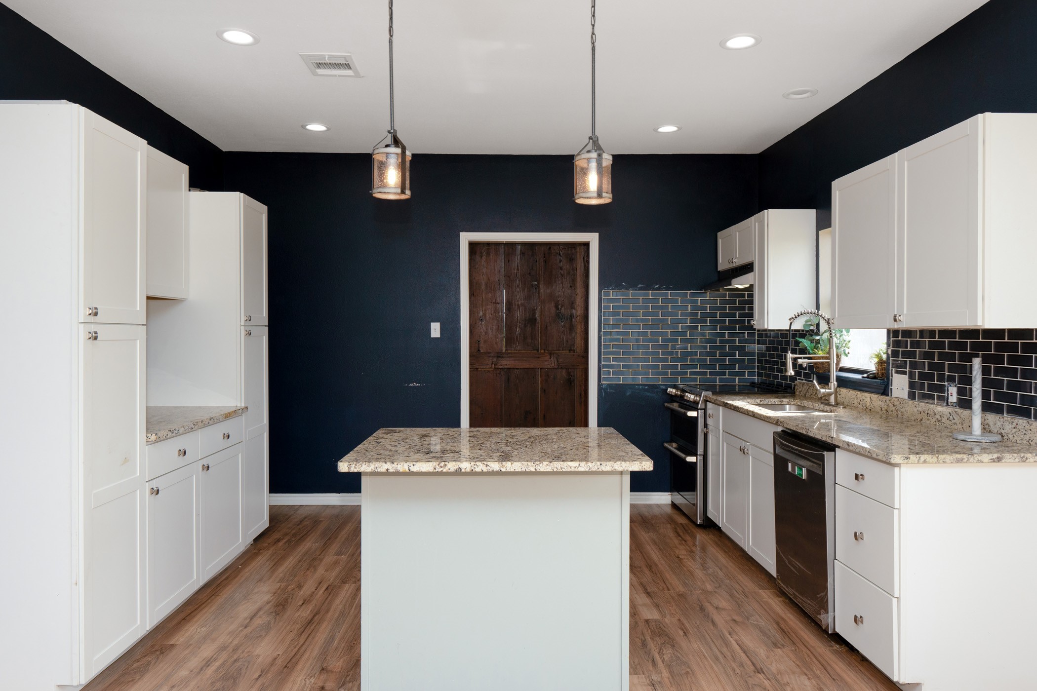 9433 County Road 419