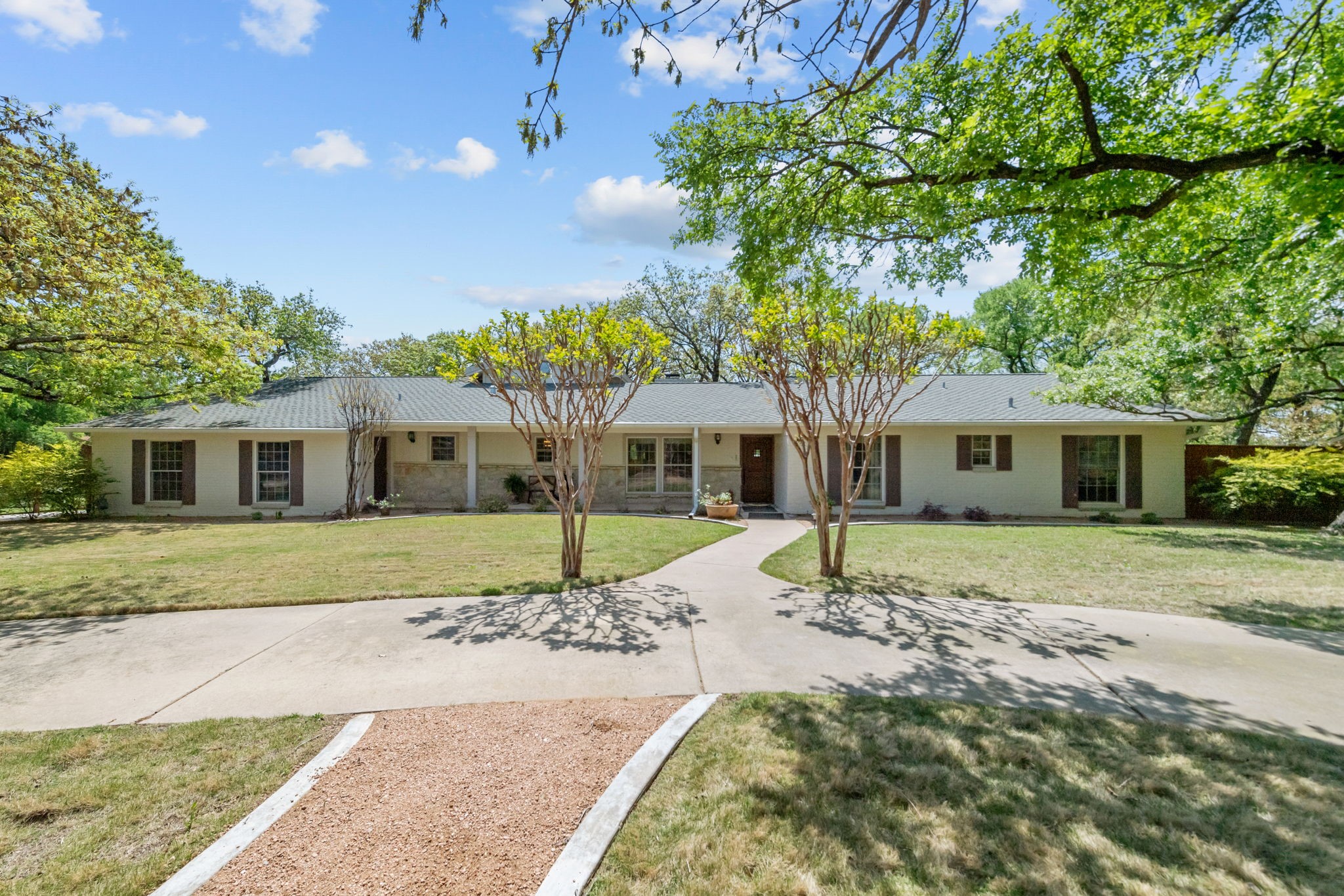 3620 Sunset Lane