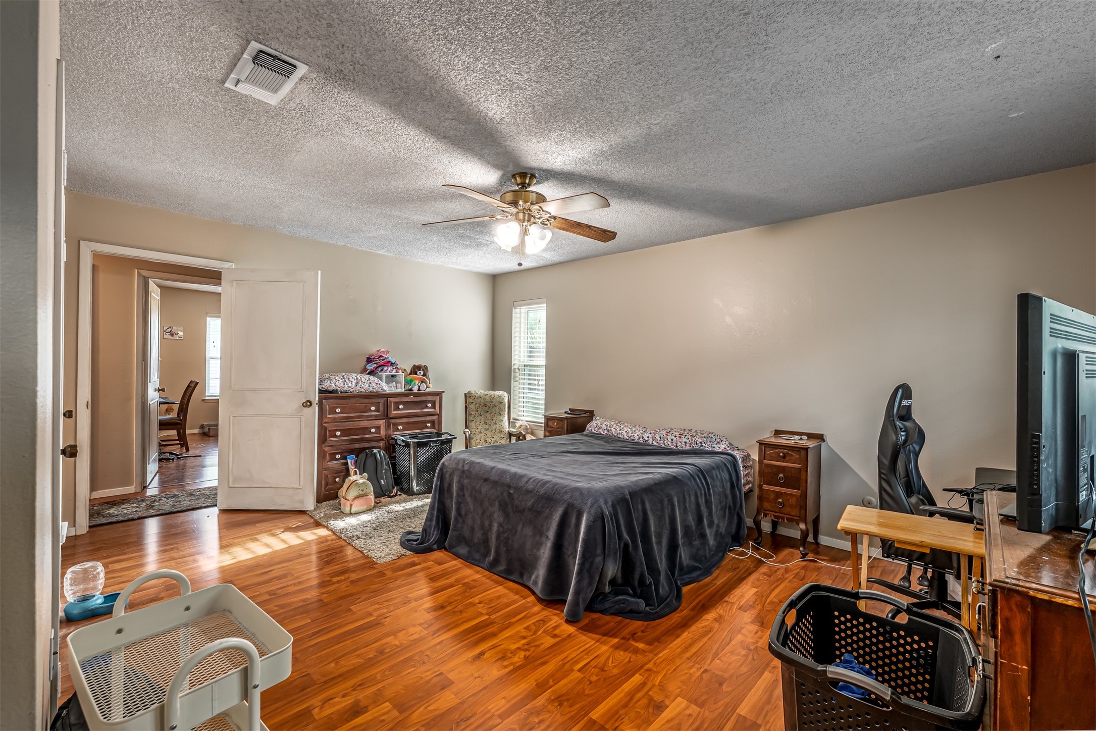 4700 Cinnamon Hill Drive