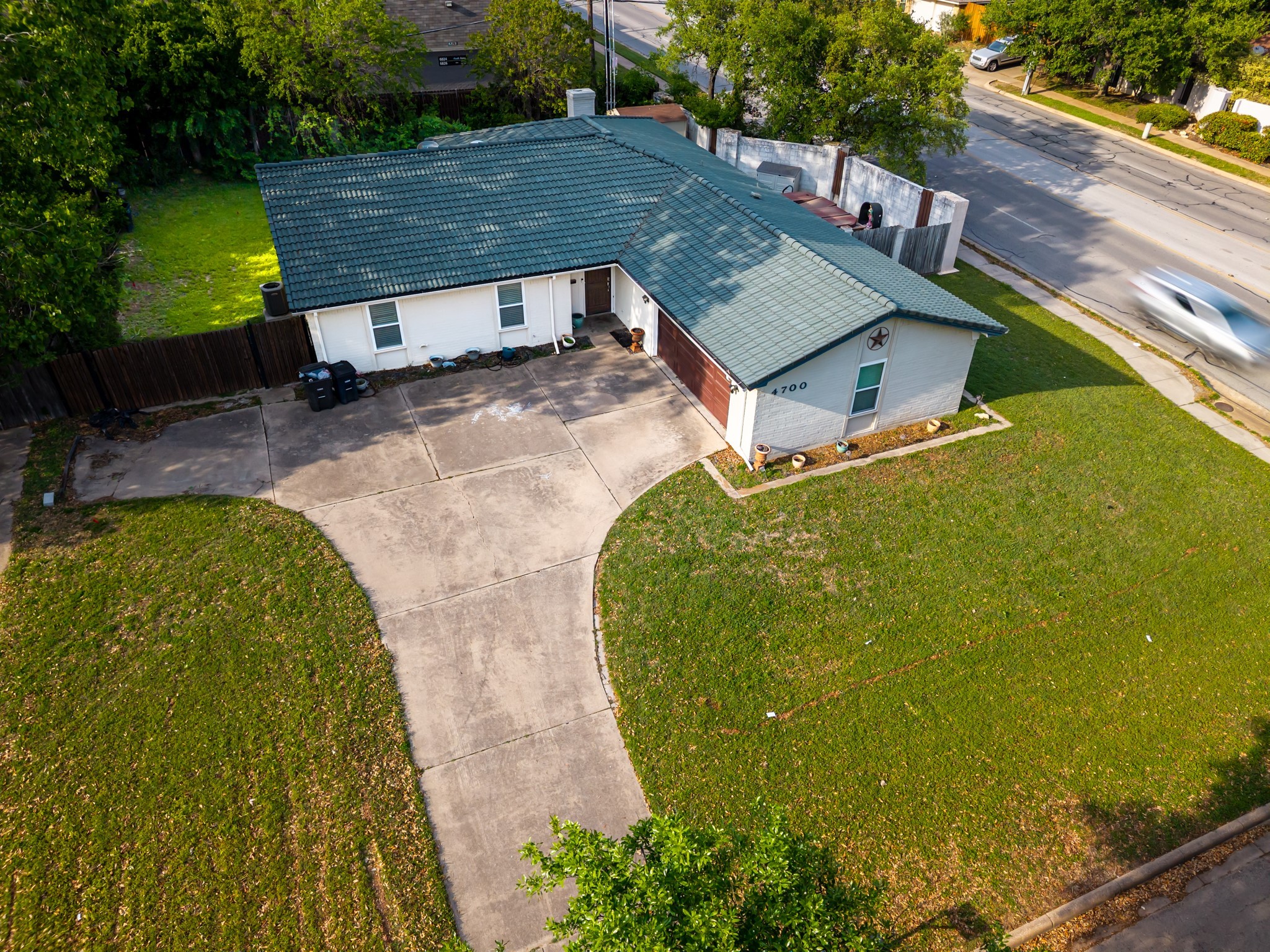 4700 Cinnamon Hill Drive