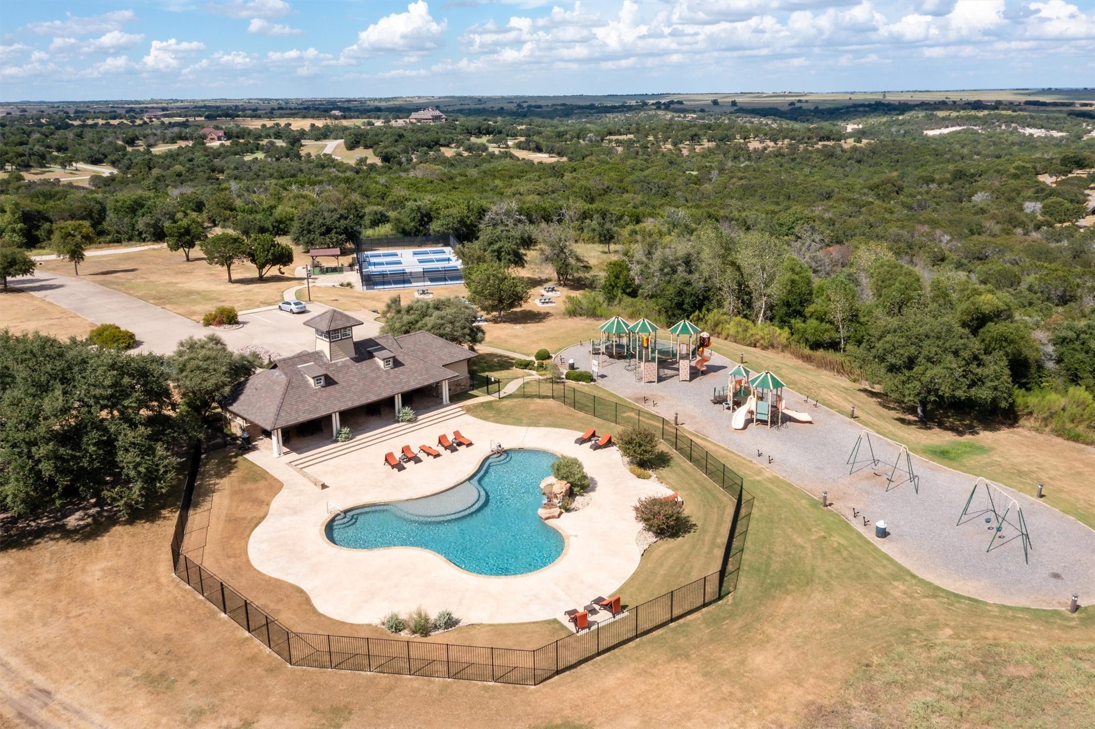 8008 Hardhillock Court