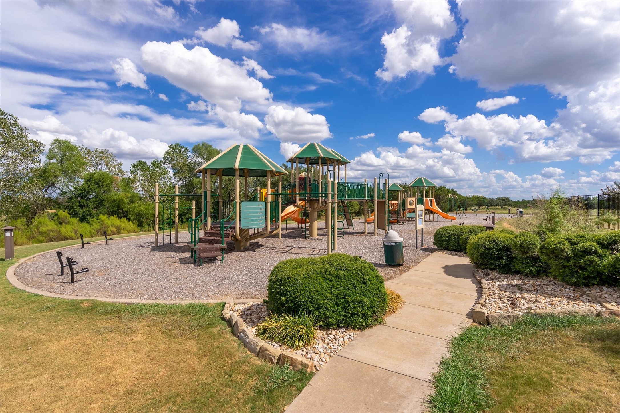8008 Hardhillock Court