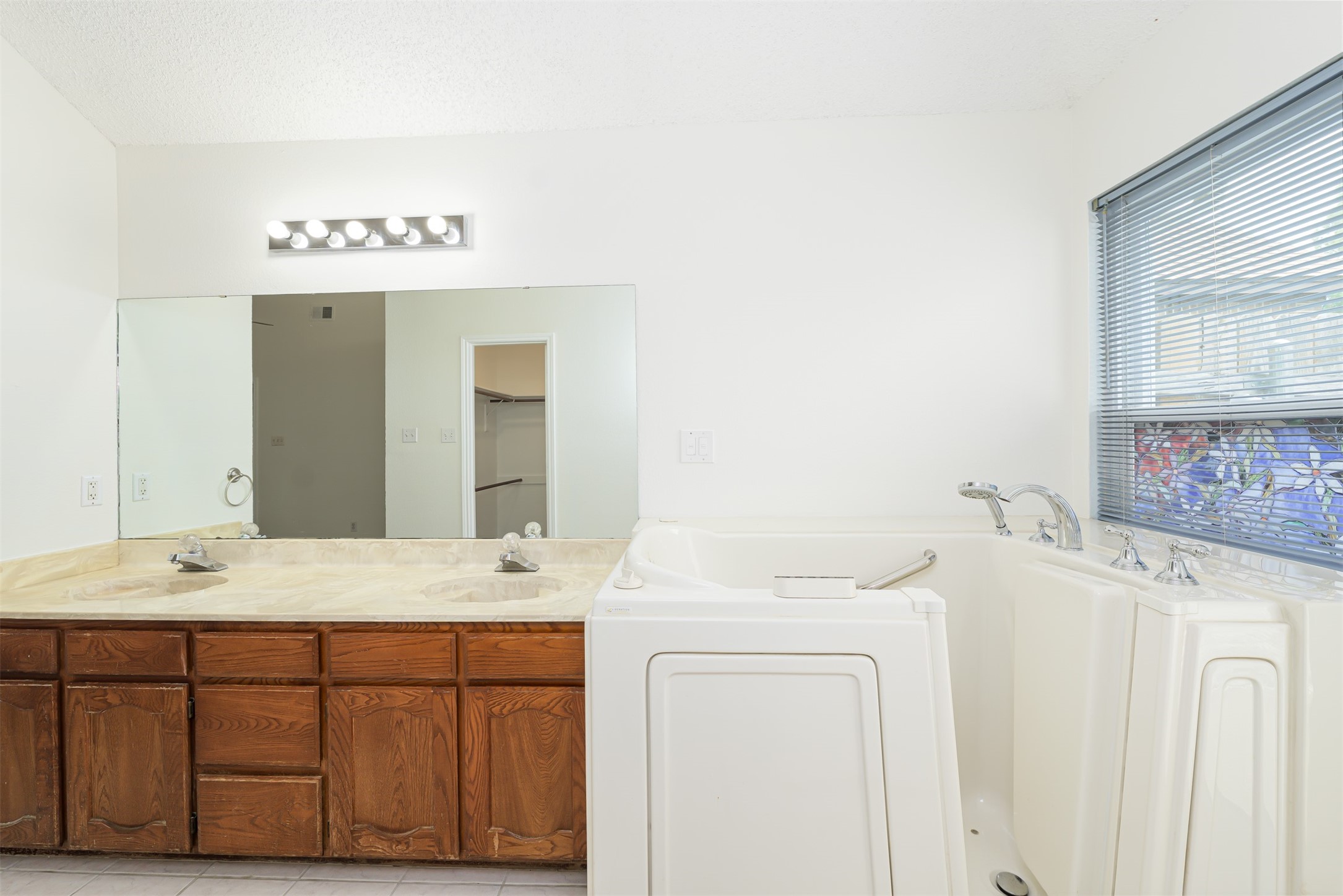 10629 Tall Oak Drive