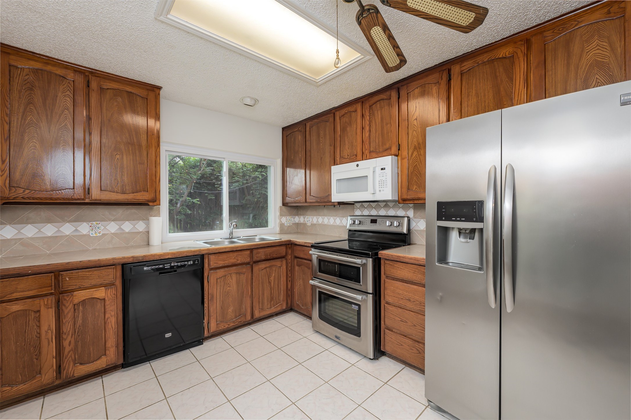 10629 Tall Oak Drive