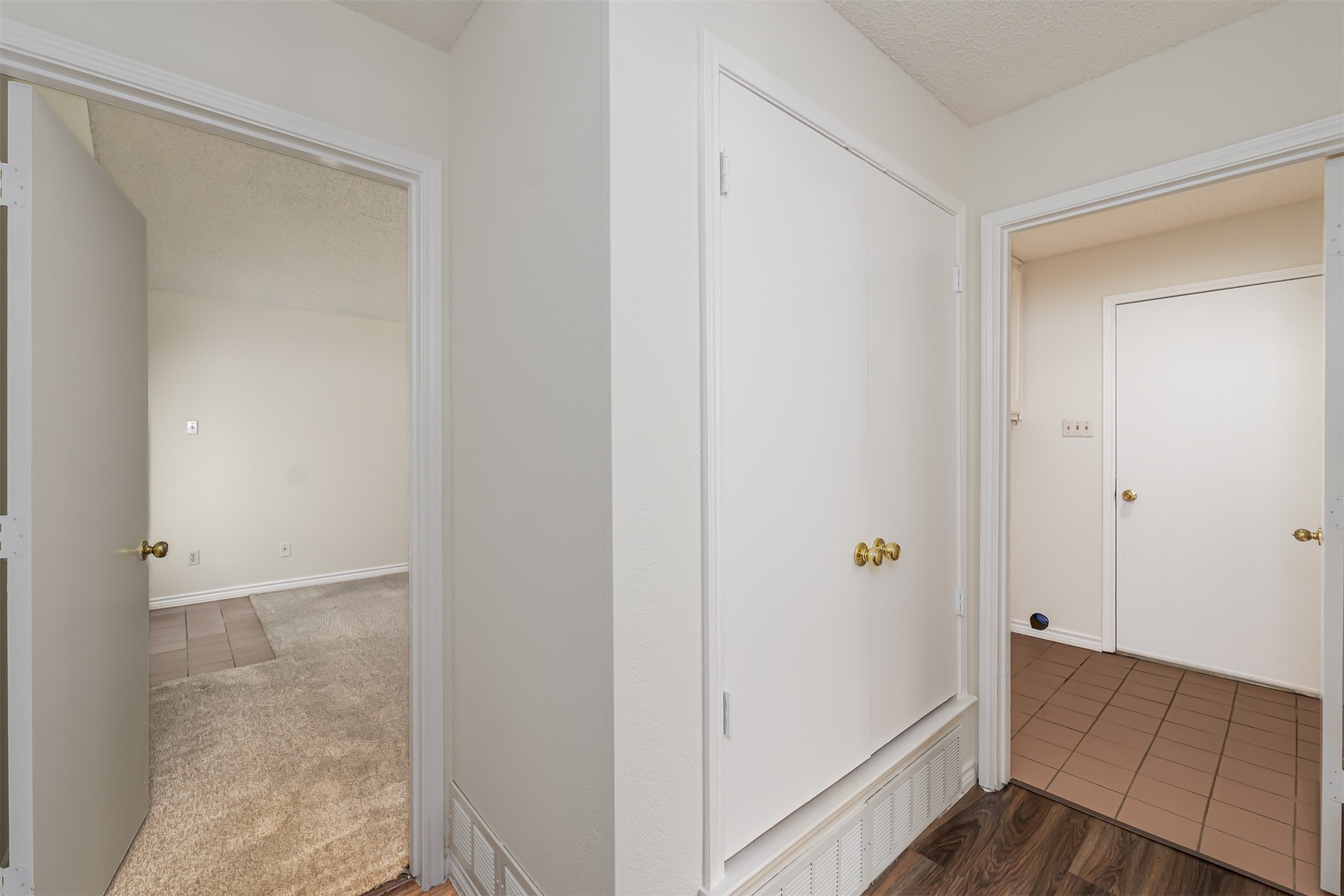 10629 Tall Oak Drive