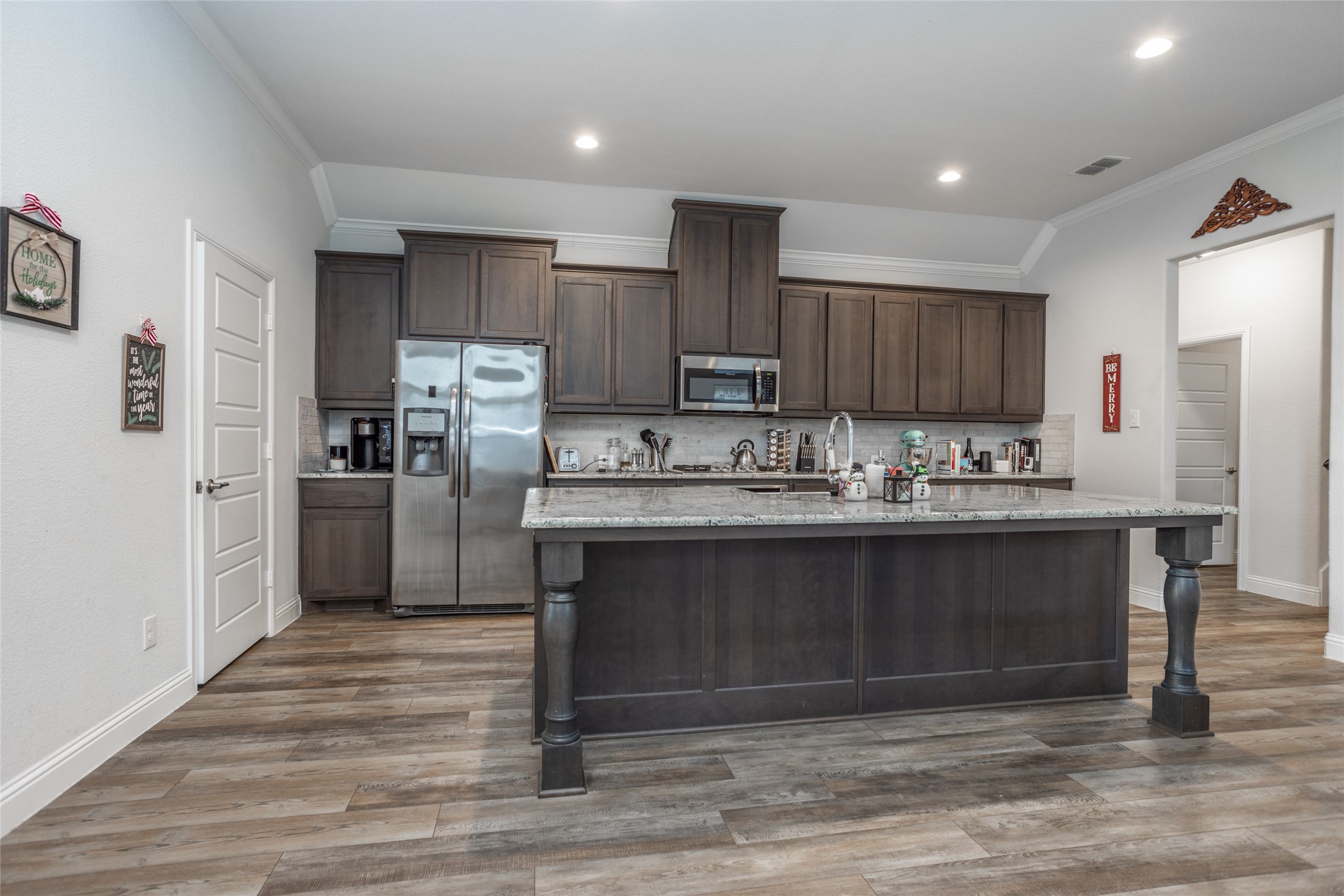 904 Parkside Drive