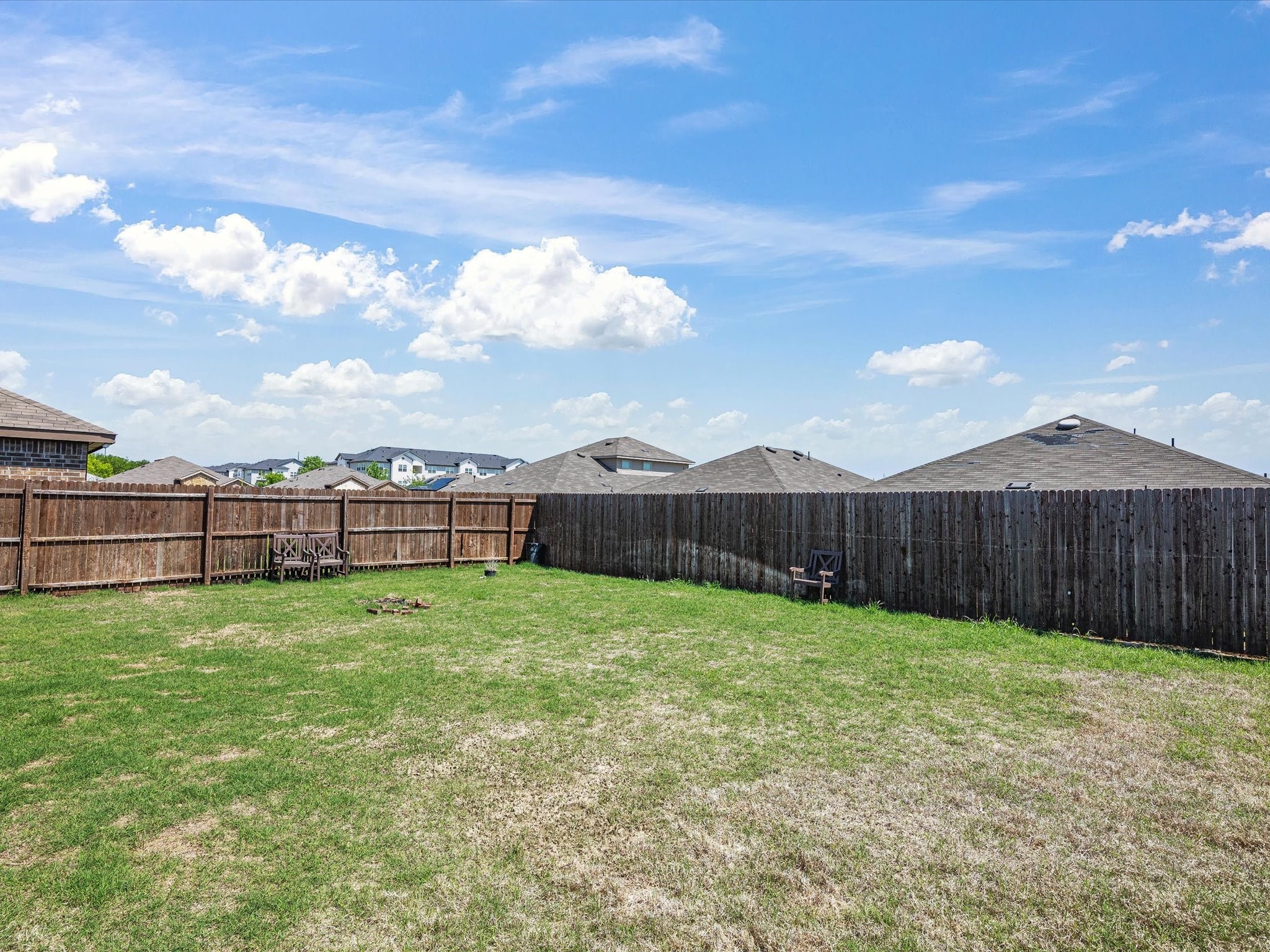 2908 Royal Acres