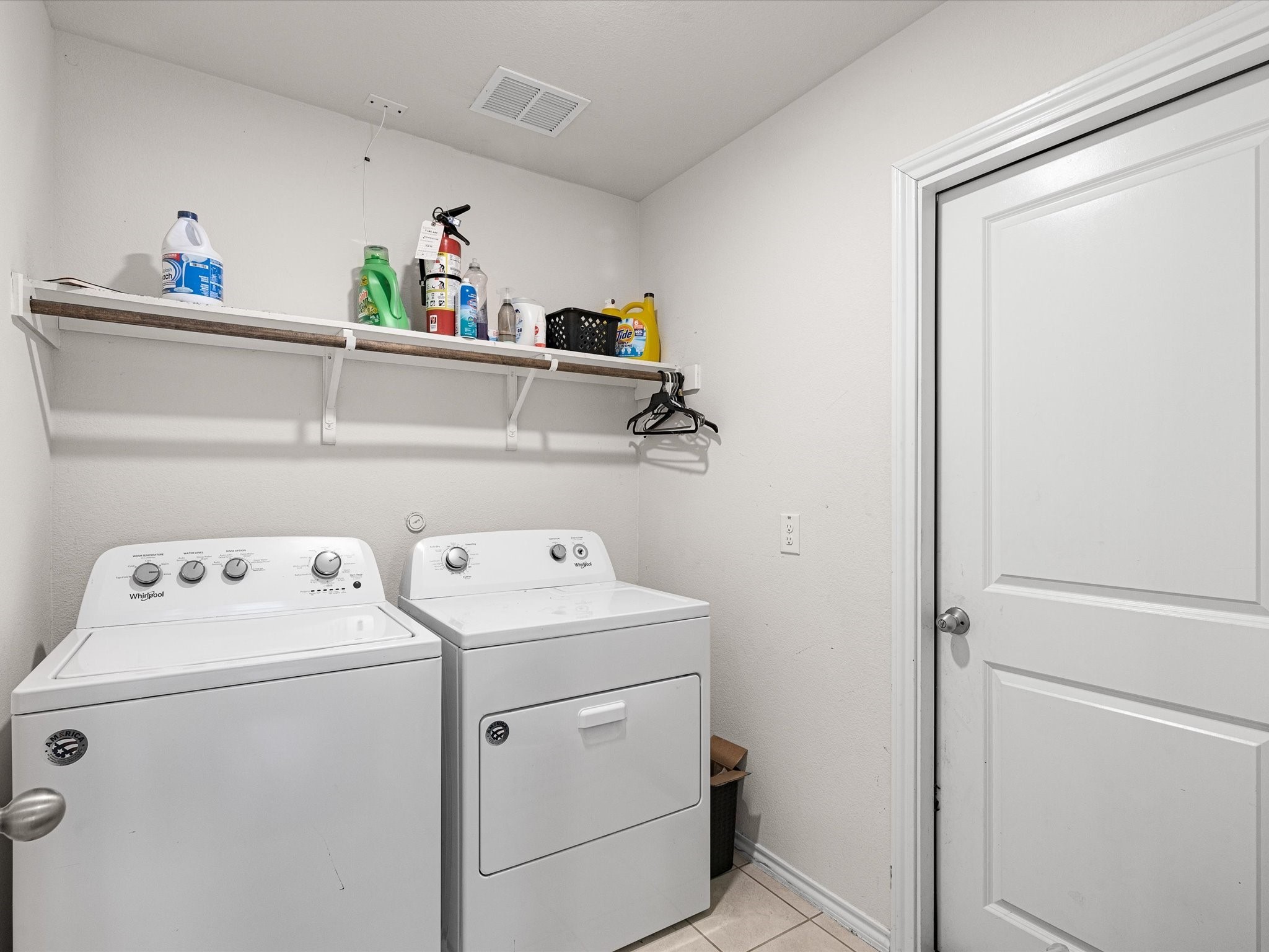 2908 Royal Acres