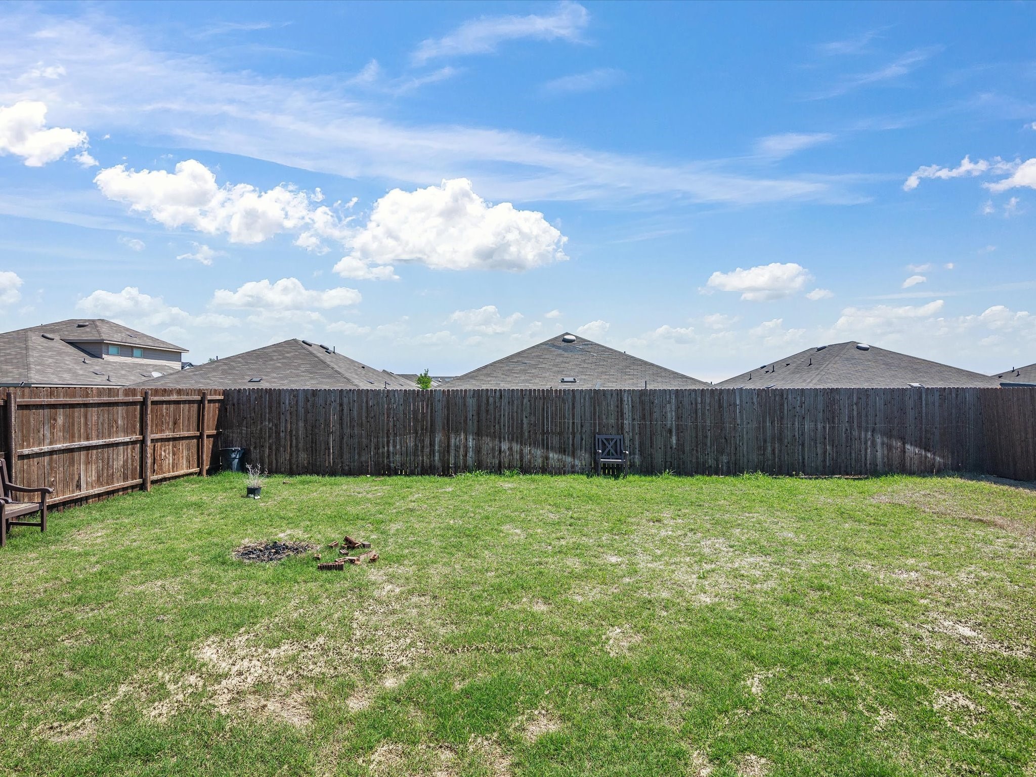 2908 Royal Acres