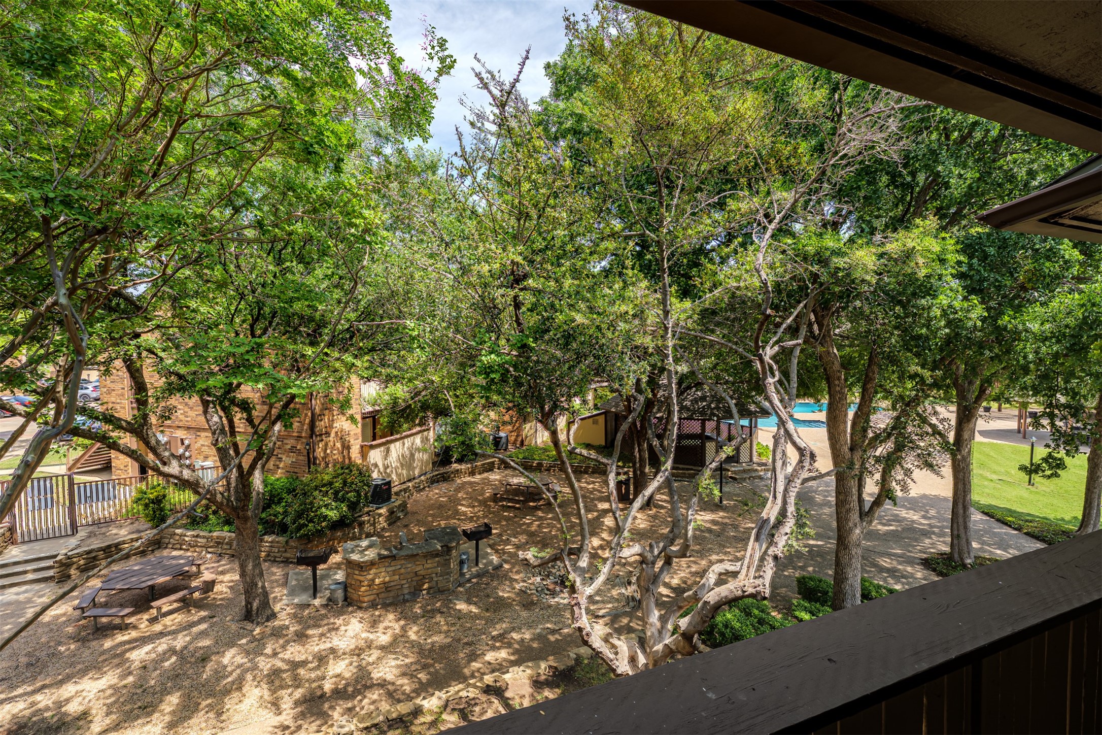 1201 Harwell Drive 225